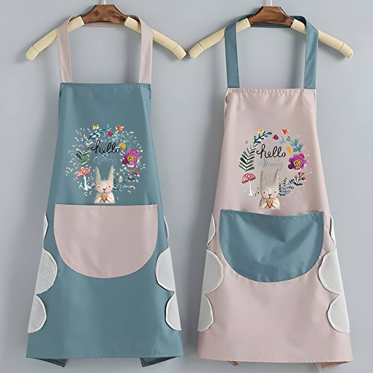 SARVASHVA TRENDS PVC Printed Kitchen Apron with 1 Center Pocket ( Pack of 2 )