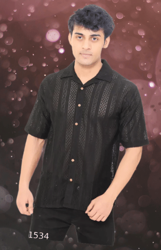 TarrenT HunT Cotton Blend Regular Fit Self Design Half Sleeves Men's Casual Shirt - Black ( Pack of 1 ) TarrenT HunT Cotton Blend Regular Fit Self Design Half Sleeves Men's Casual Shirt - Black ( Pack of 1 )