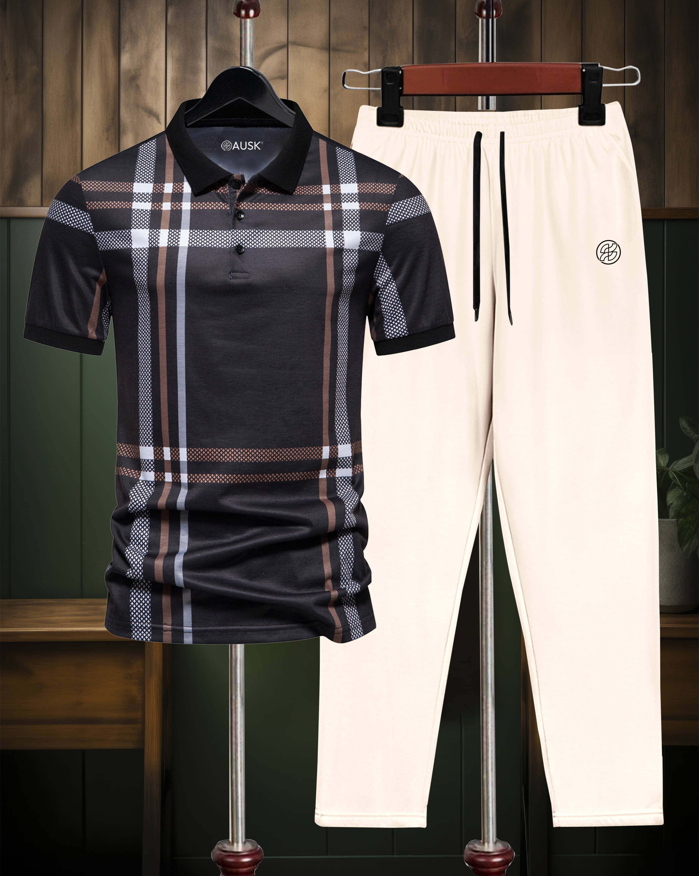     			AOOSH Black Cotton Blend Relaxed Fit Men's Tracksuit ( Pack of 1 )