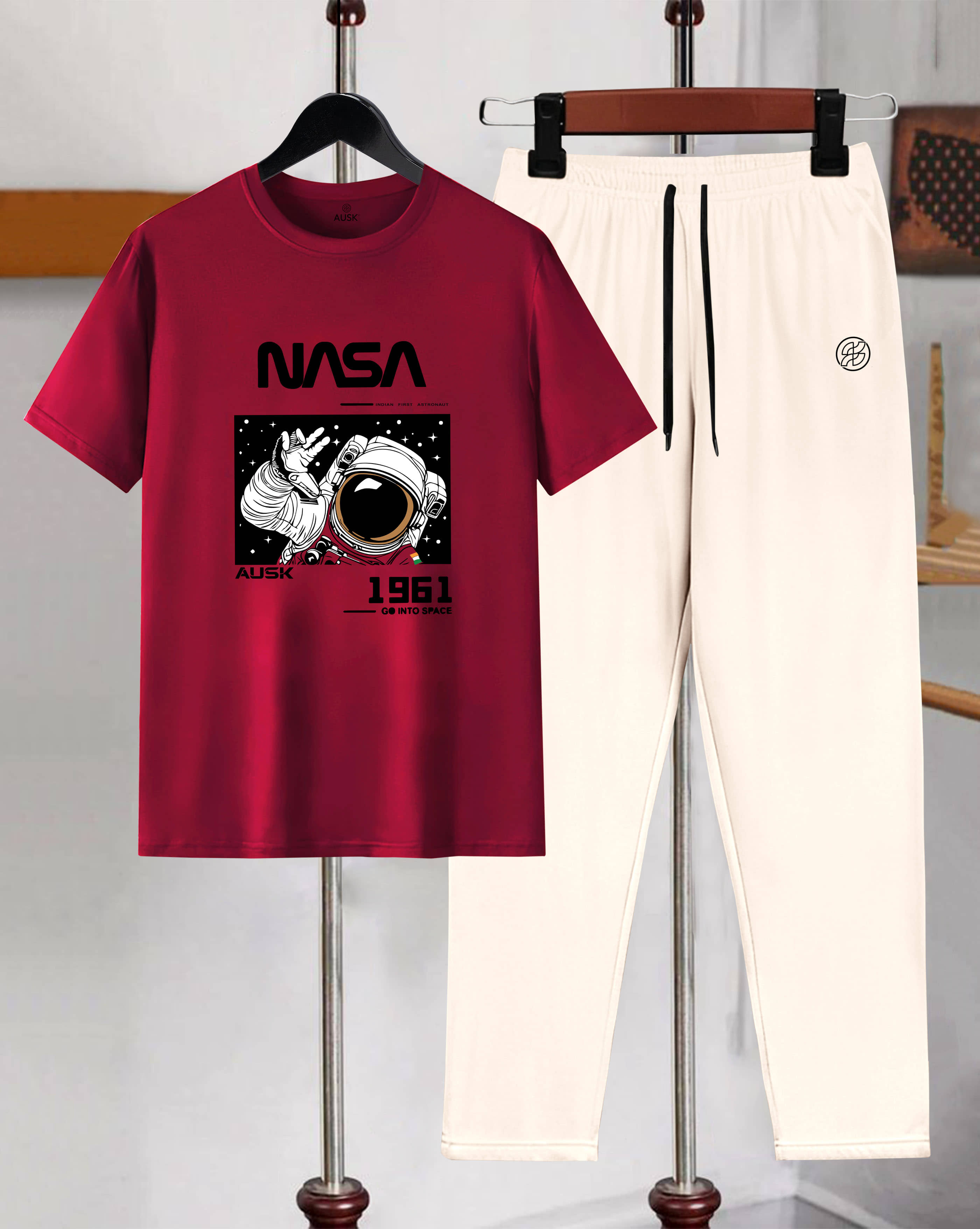 AUSK Maroon Cotton Blend Relaxed Fit Men's Tracksuit ( Pack of 1 )