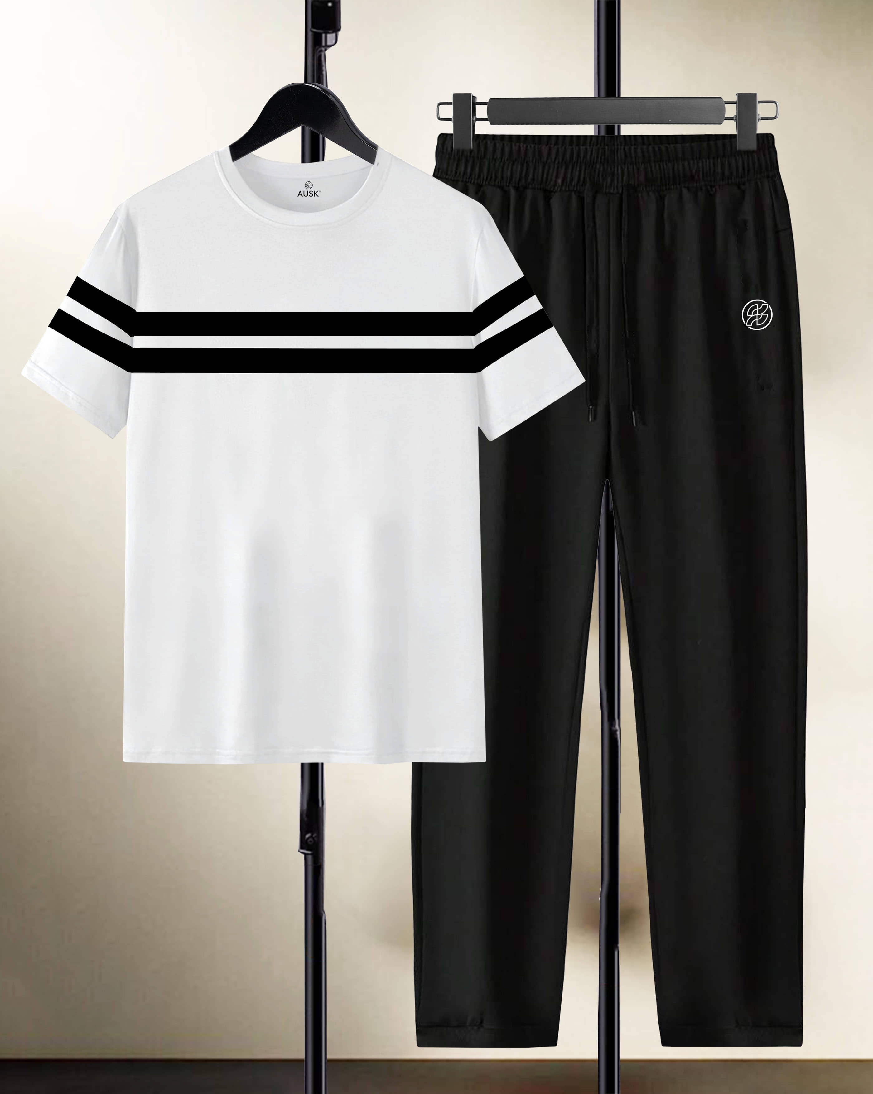 AUSK Black Cotton Blend Relaxed Fit Men's Tracksuit ( Pack of 1 )