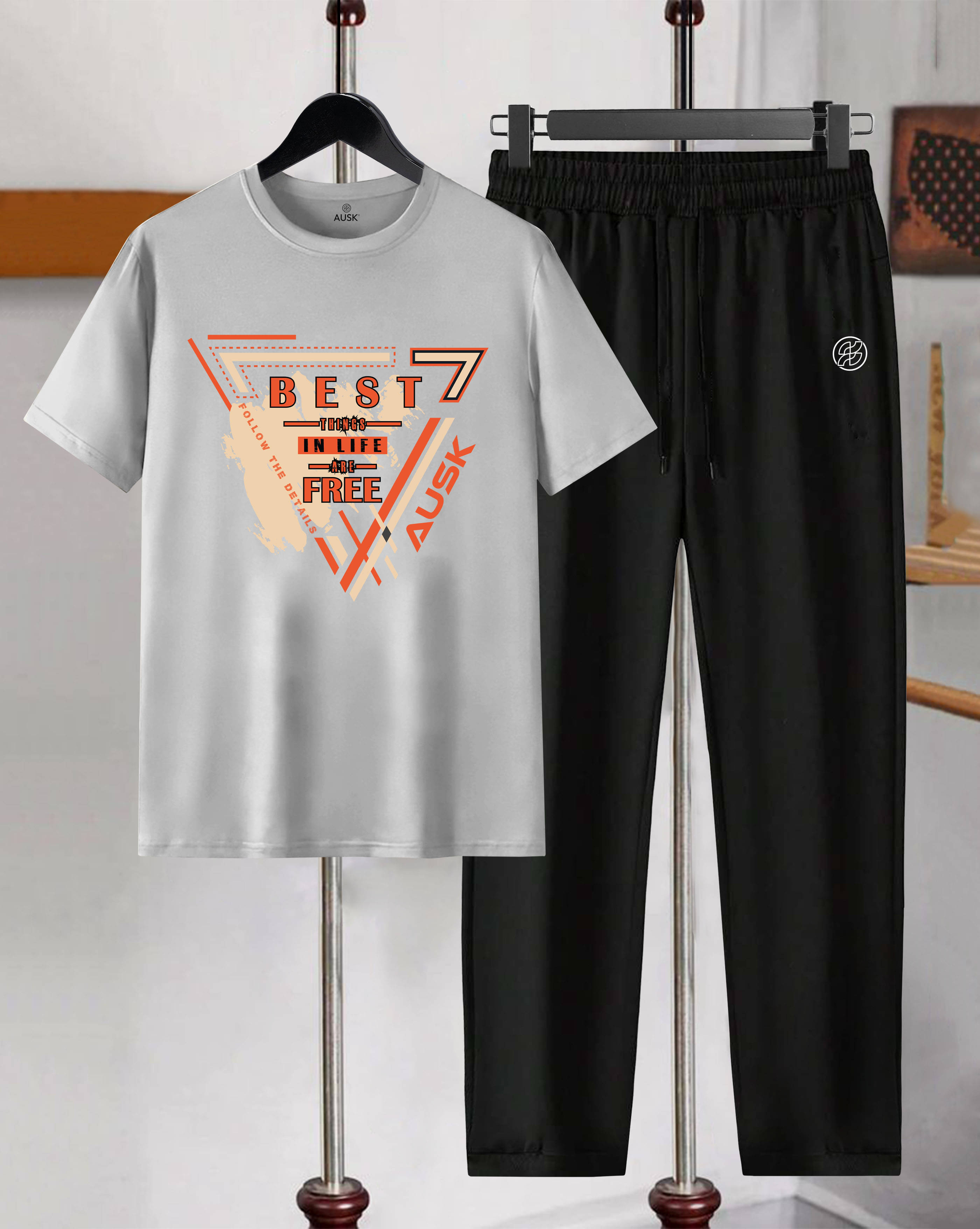     			ENITOR Grey Cotton Blend Relaxed Fit Men's Tracksuit ( Pack of 1 )