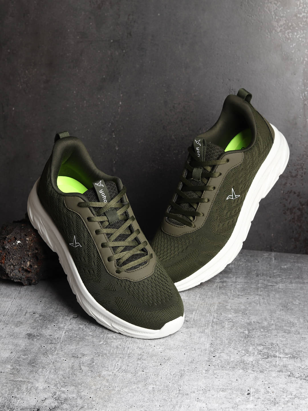    			Yoho Yoho CAS 108 Men|Lightweight|Breathable Support Olive Men's Sneakers