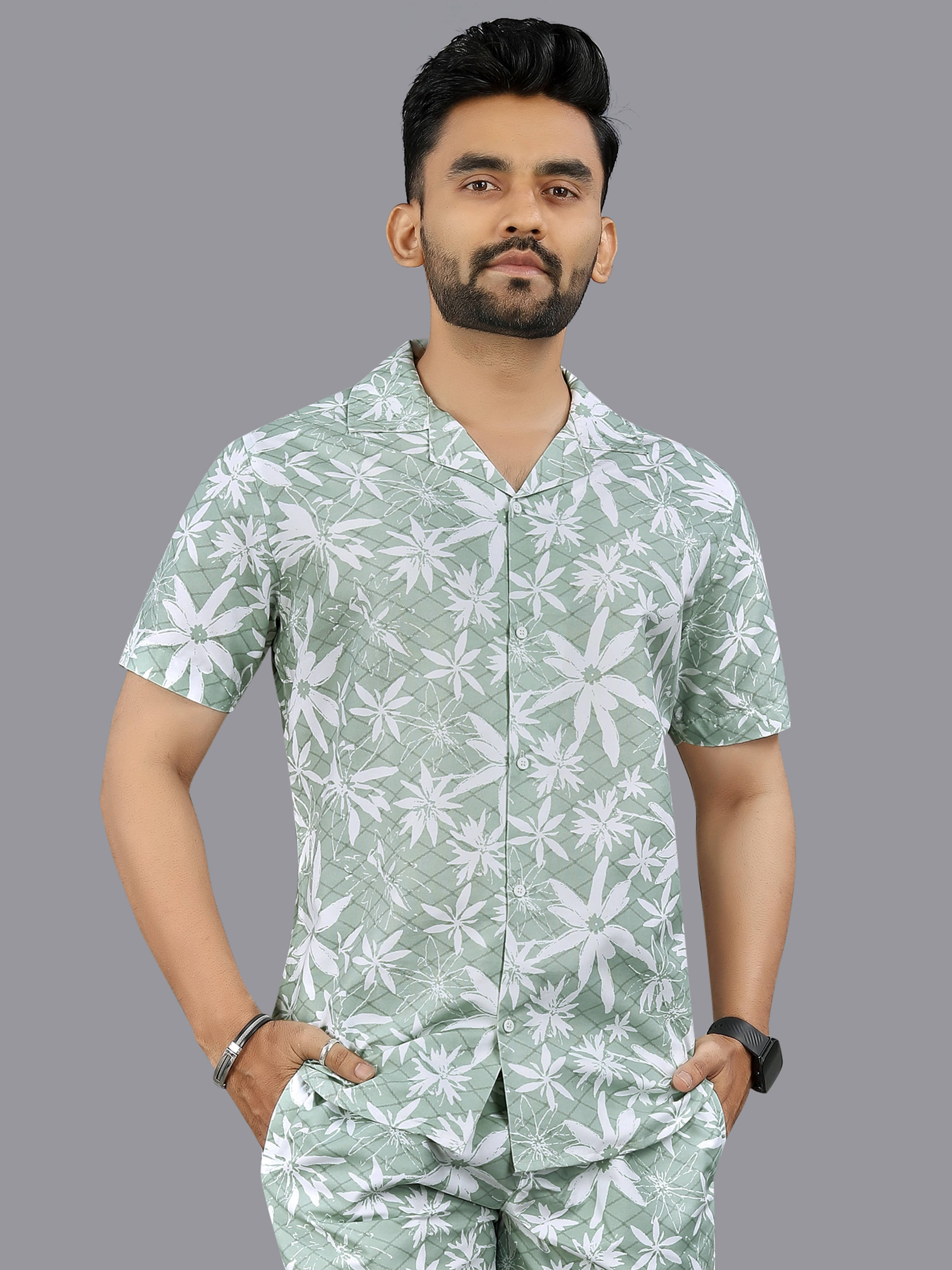 FTX Cotton Blend Regular Fit Printed Half Sleeves Men's Casual Shirt - Green ( Pack of 1 )     			FTX Cotton Blend Regular Fit Printed Half Sleeves Men's Casual Shirt - Green ( Pack of 1 )