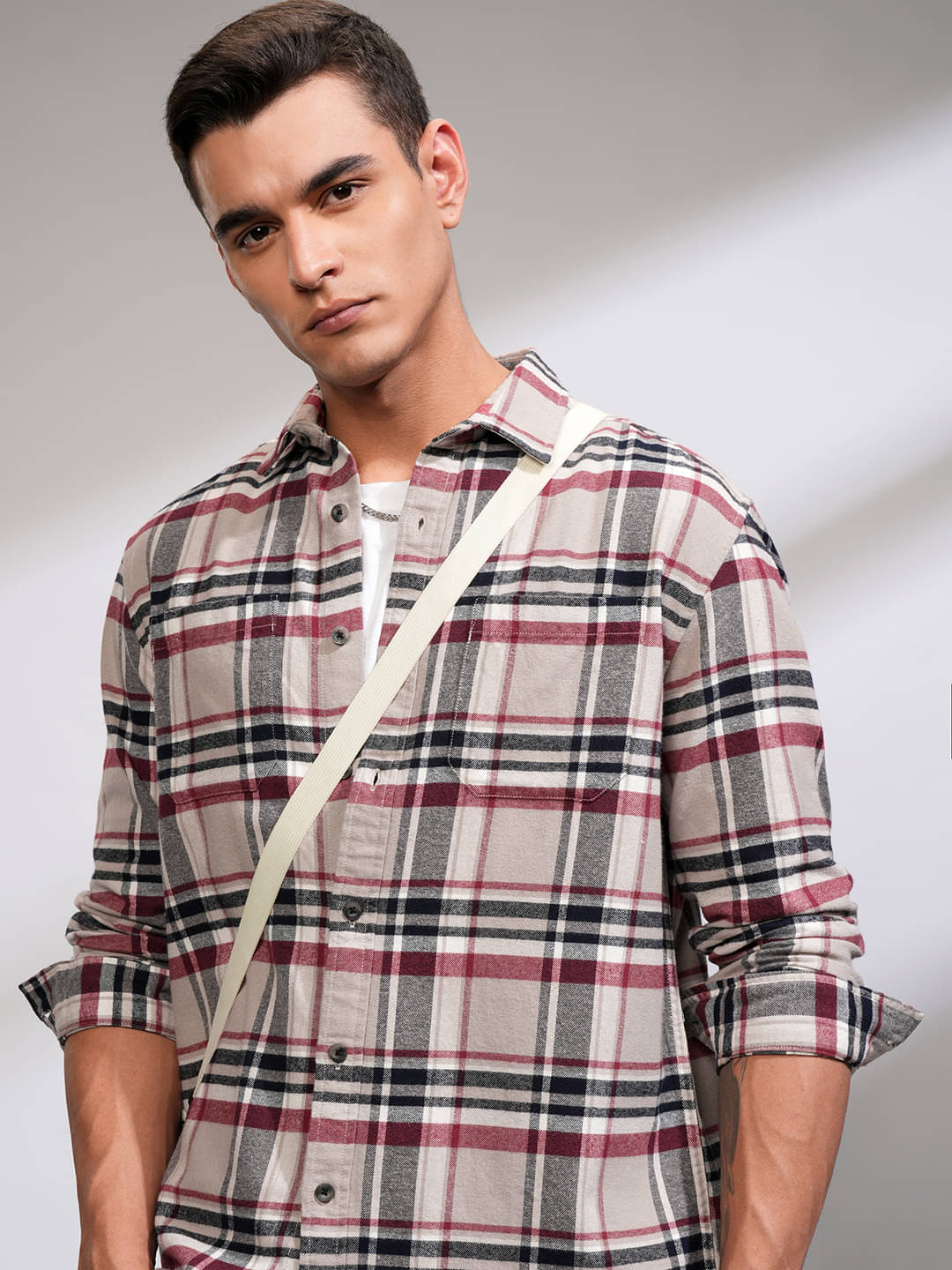     			Highlander 100% Cotton Relaxed Fit Checks Full Sleeves Men's Casual Shirt - Multicolor ( Pack of 1 )