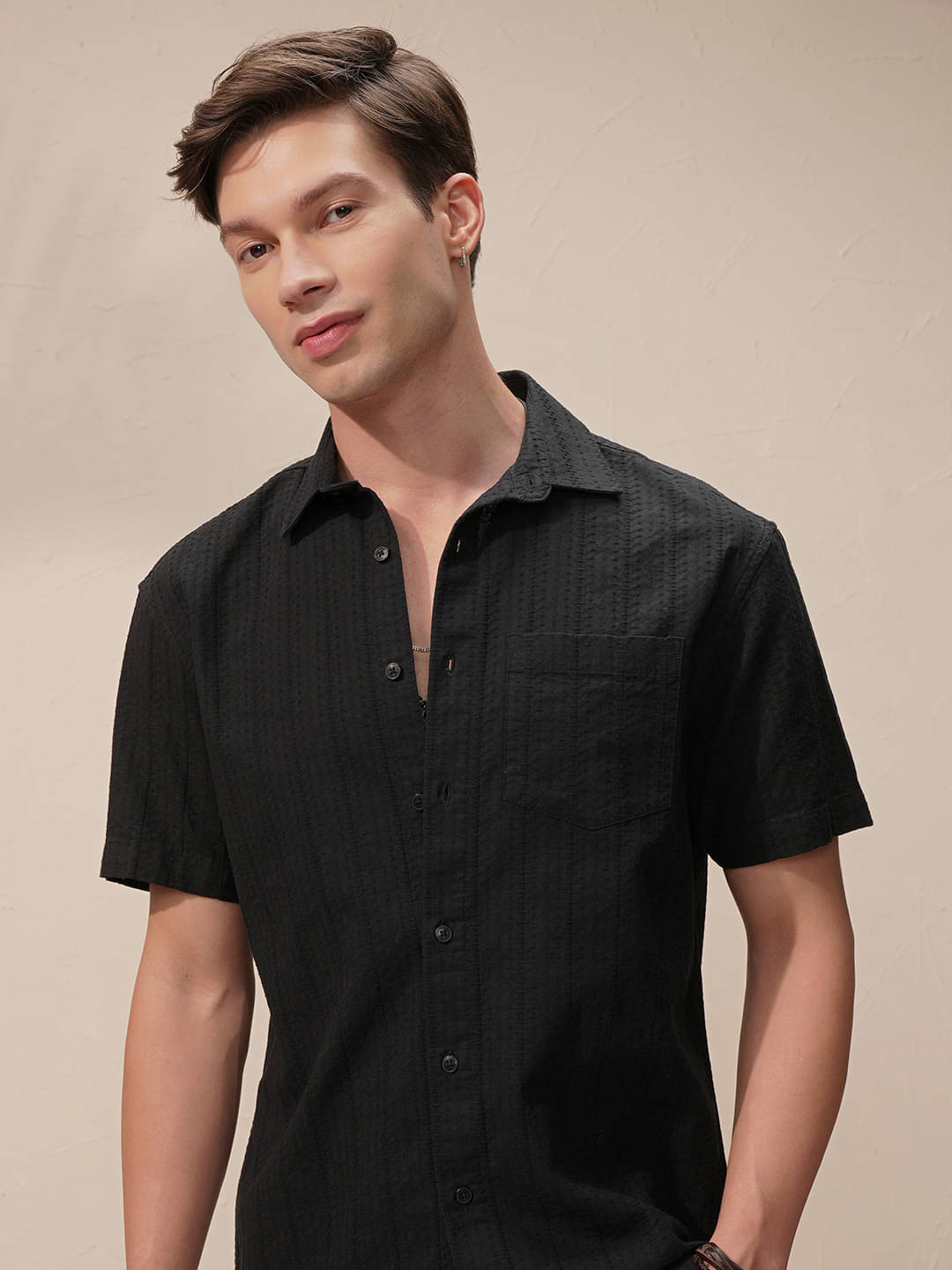 Highlander 100% Cotton Relaxed Fit Striped Half Sleeves Men's Casual Shirt - Black ( Pack of 1 )     			Highlander 100% Cotton Relaxed Fit Striped Half Sleeves Men's Casual Shirt - Black ( Pack of 1 )