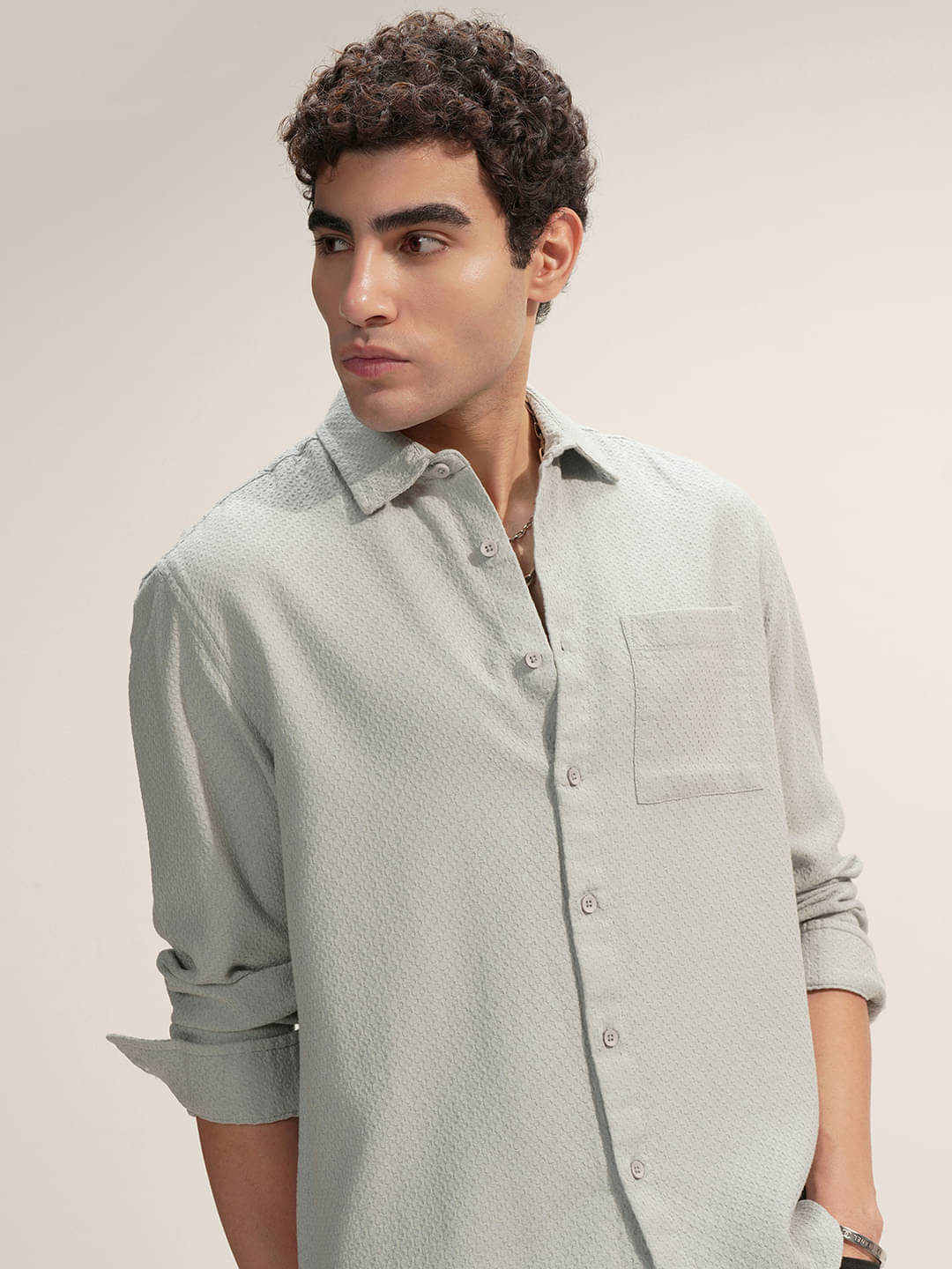 Highlander 100% Cotton Relaxed Fit Self Design Full Sleeves Men's Casual Shirt - Light Grey ( Pack of 1 ) Highlander 100% Cotton Relaxed Fit Self Design Full Sleeves Men's Casual Shirt - Light Grey ( Pack of 1 )