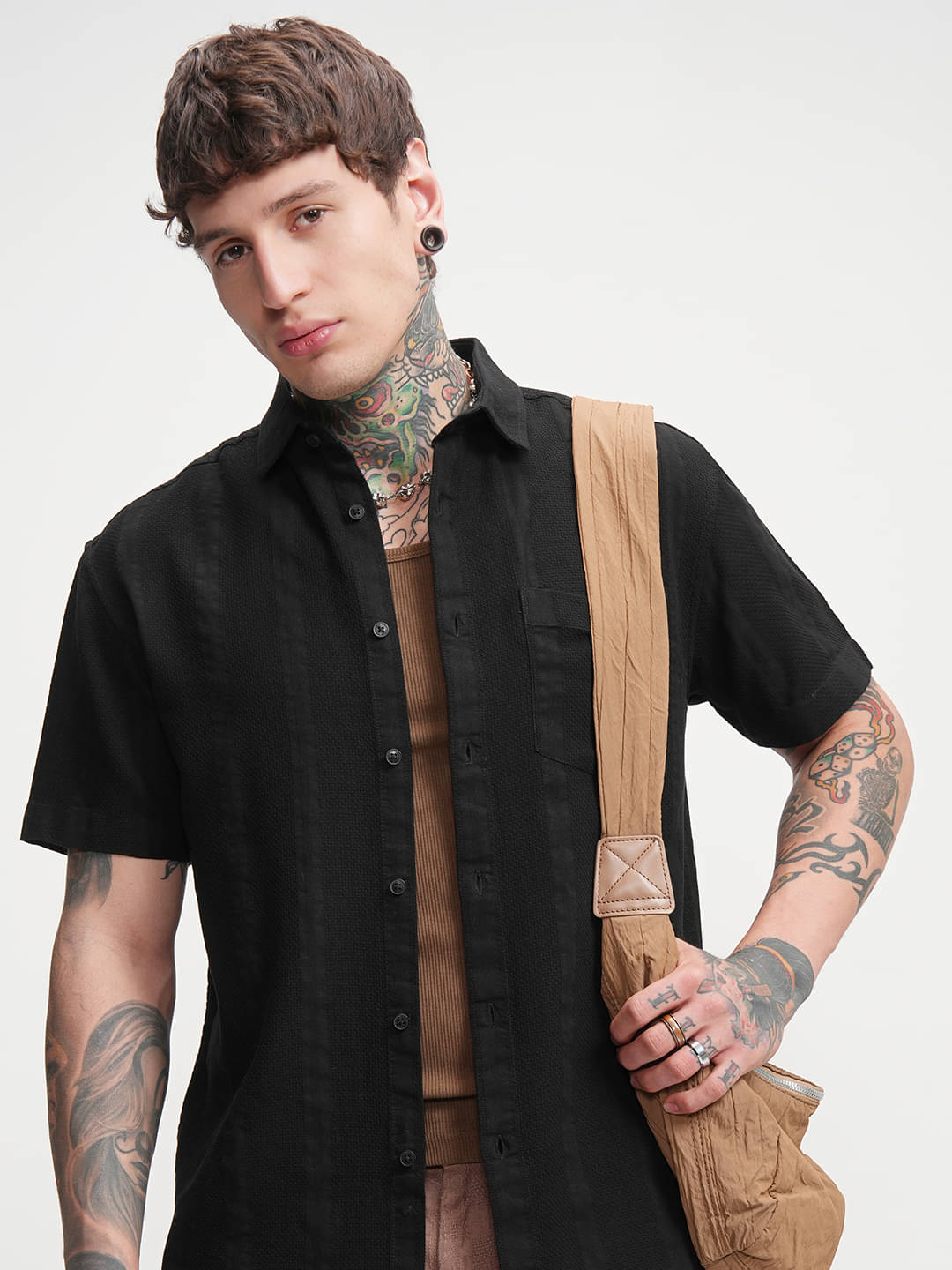 Highlander 100% Cotton Relaxed Fit Self Design Half Sleeves Men's Casual Shirt - Black ( Pack of 1 ) Highlander 100% Cotton Relaxed Fit Self Design Half Sleeves Men's Casual Shirt - Black ( Pack of 1 )