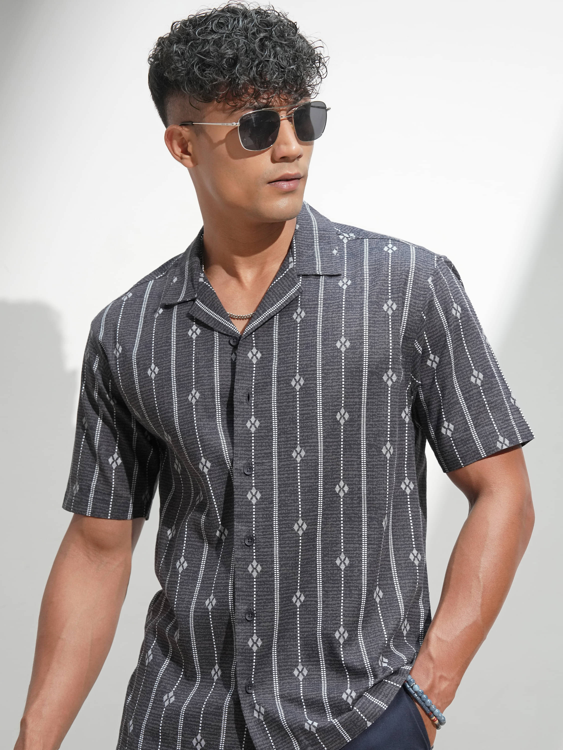     			Highlander 100% Cotton Relaxed Fit Printed Half Sleeves Men's Casual Shirt - Grey ( Pack of 1 )