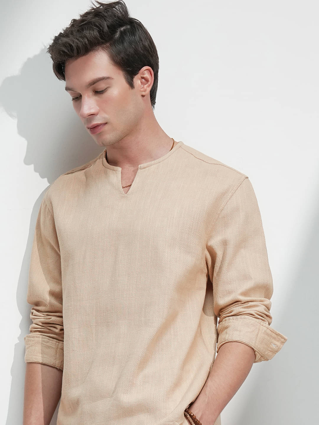 Highlander 100% Cotton Relaxed Fit Checks Full Sleeves Men's Casual Shirt - Beige ( Pack of 1 ) Highlander 100% Cotton Relaxed Fit Checks Full Sleeves Men's Casual Shirt - Beige ( Pack of 1 )