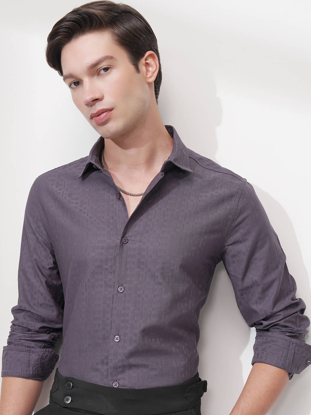     			Highlander 100% Cotton Slim Fit Self Design Full Sleeves Men's Casual Shirt - Purple ( Pack of 1 )