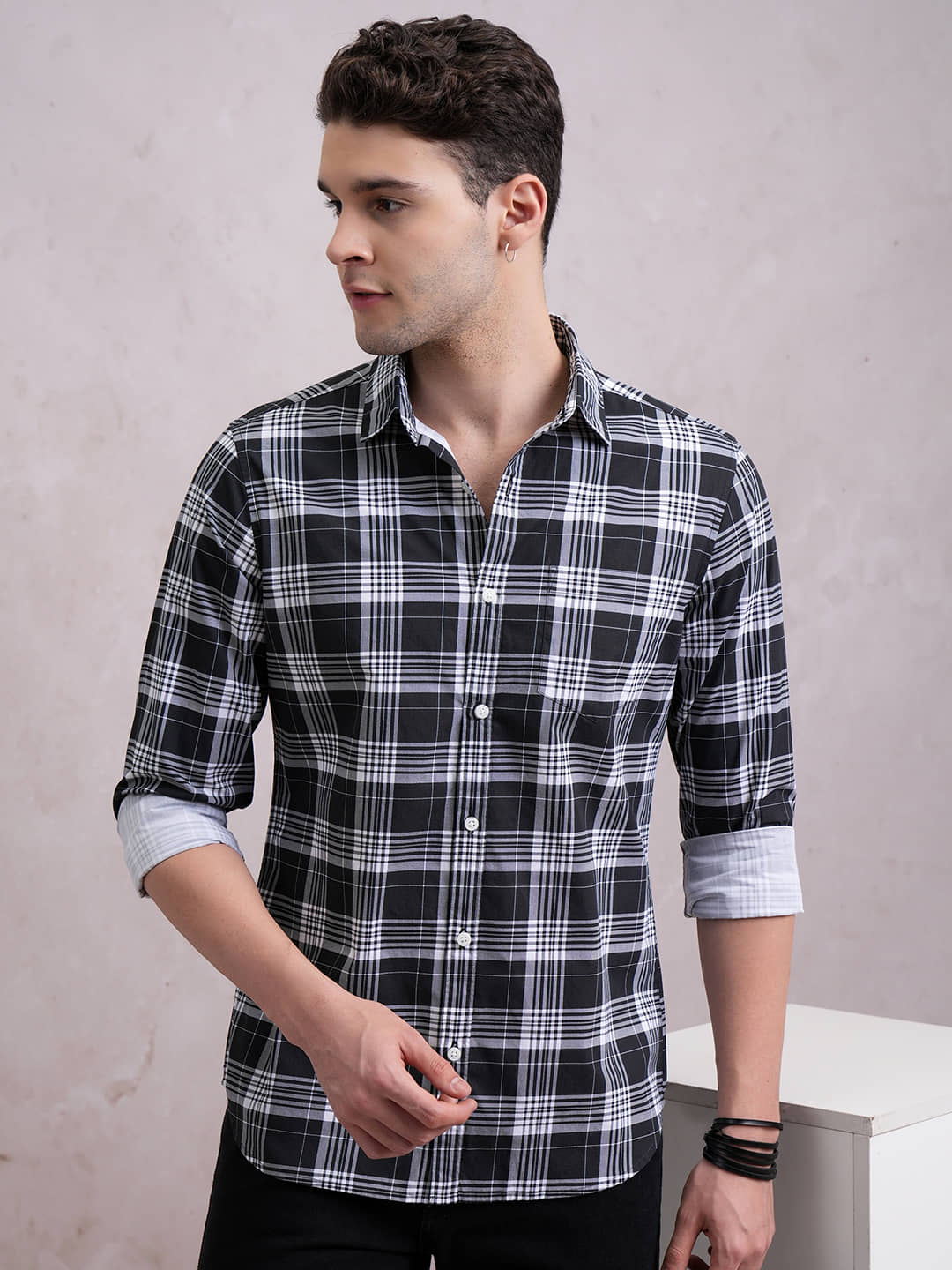 Highlander 100% Cotton Slim Fit Printed Full Sleeves Men's Casual Shirt - Multicolor ( Pack of 1 )