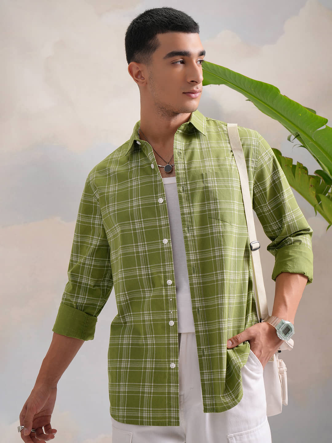 Highlander 100% Cotton Slim Fit Printed Full Sleeves Men's Casual Shirt - Green ( Pack of 1 )