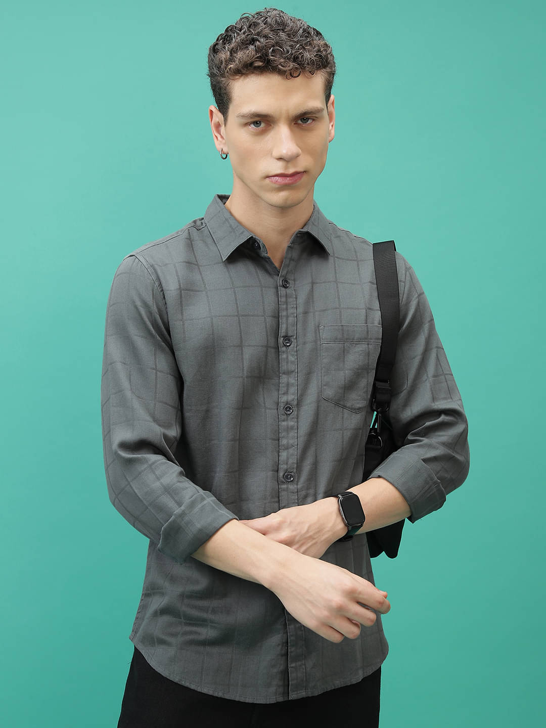 Highlander 100% Cotton Slim Fit Solids Full Sleeves Men's Casual Shirt - Grey ( Pack of 1 ) Highlander 100% Cotton Slim Fit Solids Full Sleeves Men's Casual Shirt - Grey ( Pack of 1 )