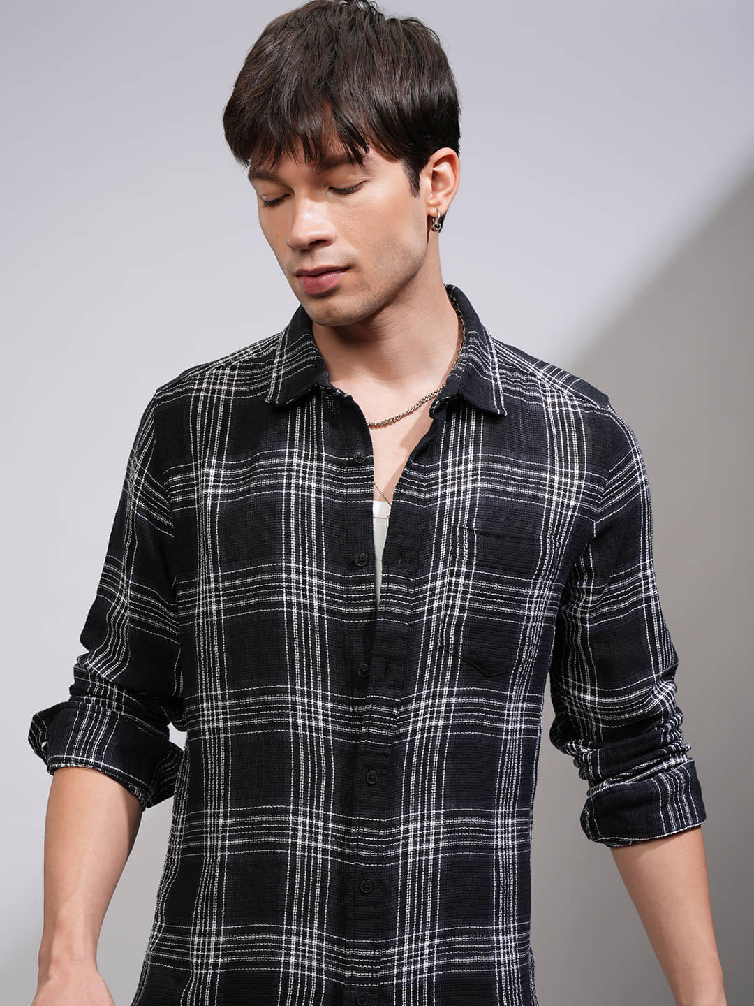Highlander 100% Cotton Slim Fit Checks Full Sleeves Men's Casual Shirt - Multicolor ( Pack of 1 ) Highlander 100% Cotton Slim Fit Checks Full Sleeves Men's Casual Shirt - Multicolor ( Pack of 1 )