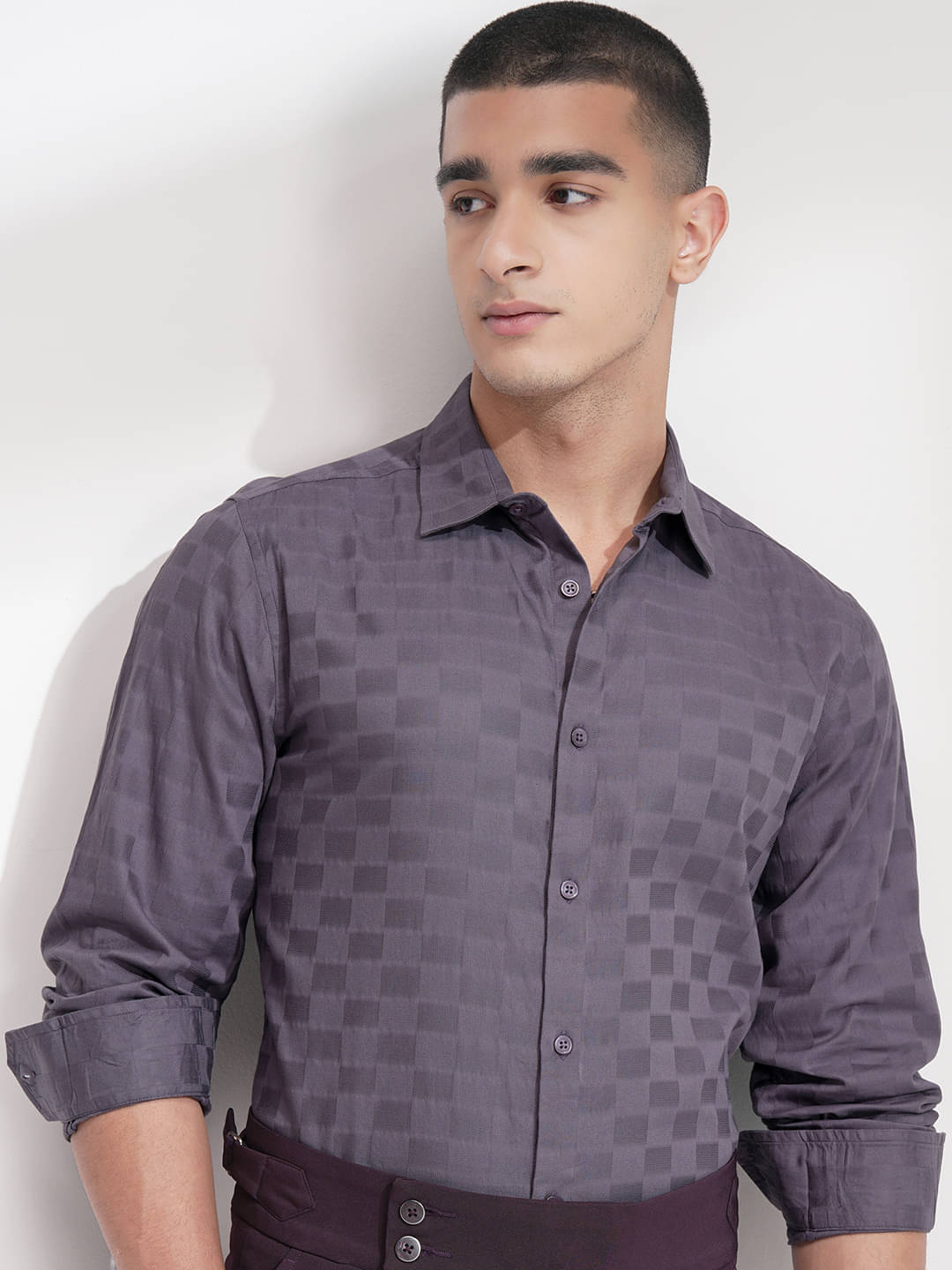     			Highlander 100% Cotton Slim Fit Self Design Full Sleeves Men's Casual Shirt - Purple ( Pack of 1 )