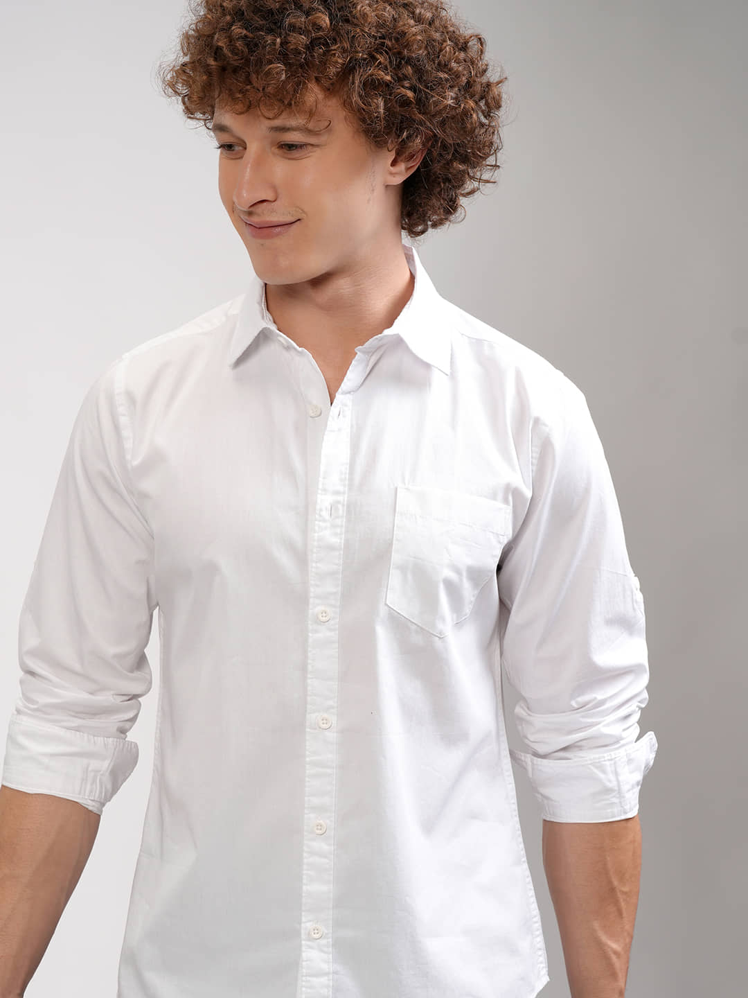 Highlander 100% Cotton Slim Fit Solids Full Sleeves Men's Casual Shirt - White ( Pack of 1 )