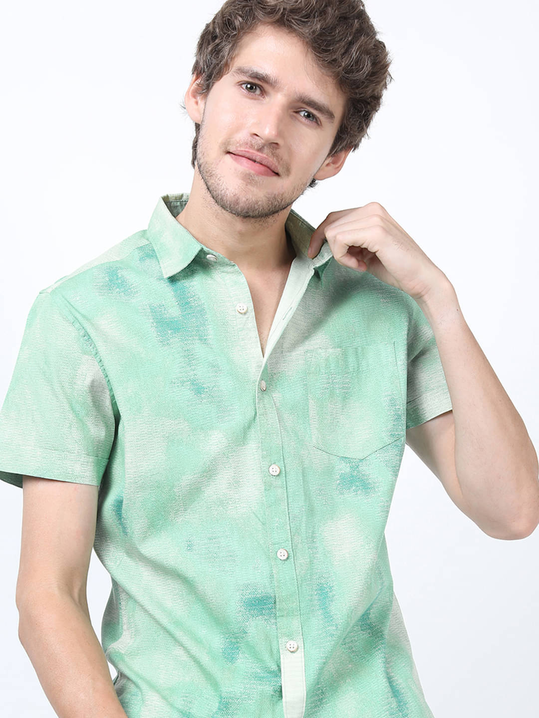     			Highlander 100% Cotton Slim Fit Printed Half Sleeves Men's Casual Shirt - Green ( Pack of 1 )