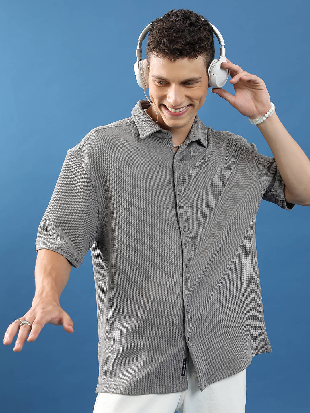 Highlander Cotton Blend Oversized Fit Self Design Half Sleeves Men's Casual Shirt - Grey ( Pack of 1 )