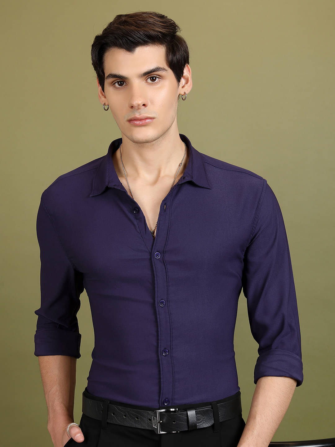 Highlander Cotton Blend Regular Fit Solids Full Sleeves Men's Casual Shirt - Purple ( Pack of 1 ) Highlander Cotton Blend Regular Fit Solids Full Sleeves Men's Casual Shirt - Purple ( Pack of 1 )
