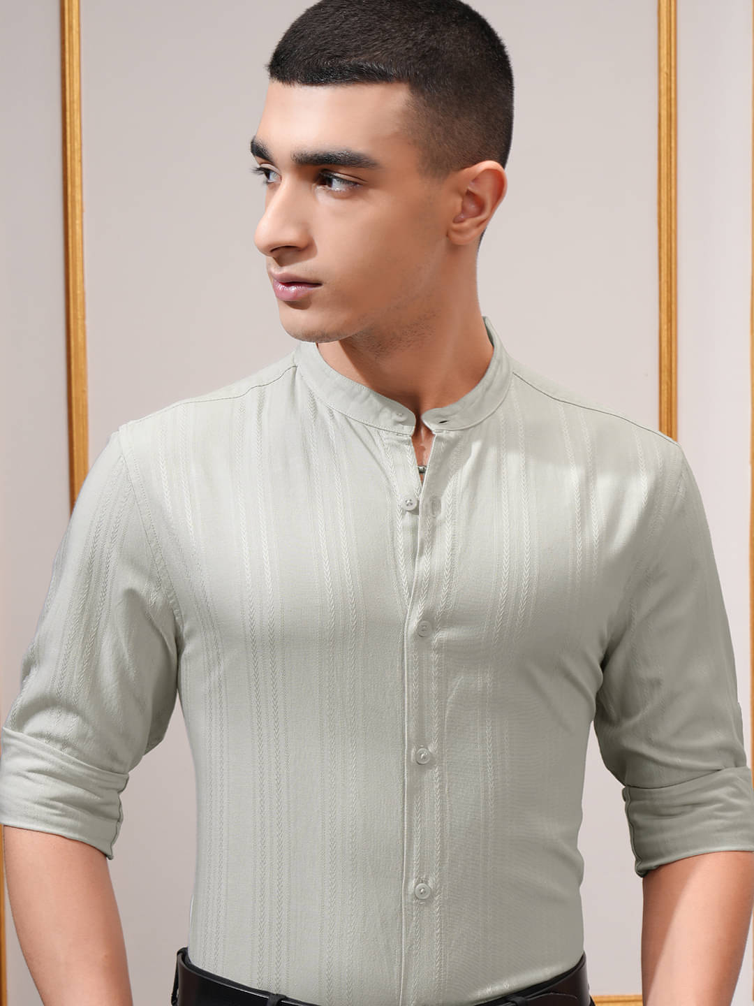 Highlander Cotton Blend Regular Fit Striped Full Sleeves Men's Casual Shirt - Light Grey ( Pack of 1 ) Highlander Cotton Blend Regular Fit Striped Full Sleeves Men's Casual Shirt - Light Grey ( Pack of 1 )
