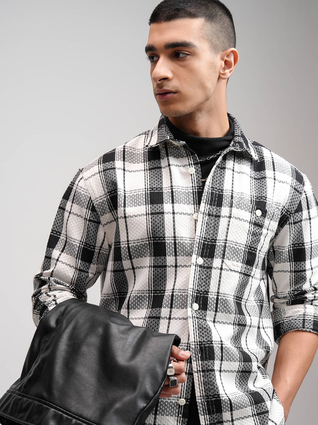     			Highlander Cotton Blend Relaxed Fit Solids Full Sleeves Men's Casual Shirt - Multicolor ( Pack of 1 )