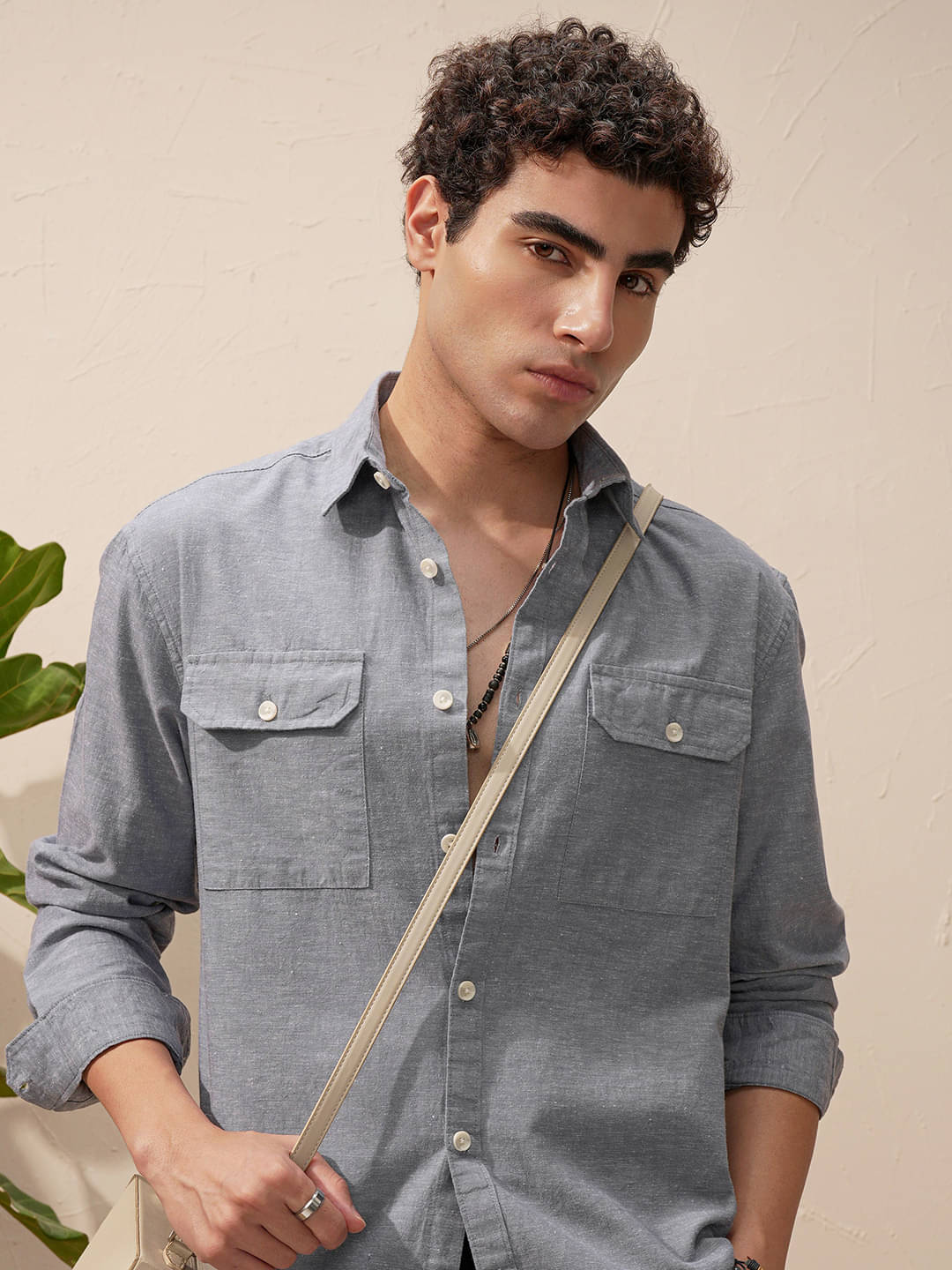     			Highlander Cotton Blend Relaxed Fit Self Design Full Sleeves Men's Casual Shirt - Blue ( Pack of 1 )