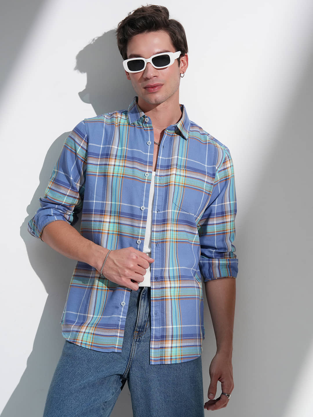 Highlander Cotton Blend Slim Fit Checks Full Sleeves Men's Casual Shirt - Lavender ( Pack of 1 )