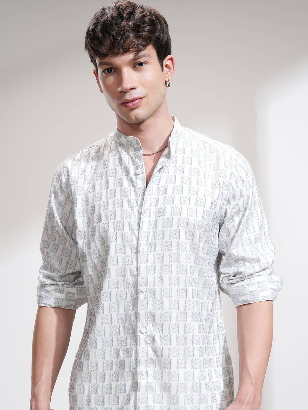     			Highlander Cotton Blend Slim Fit Printed Full Sleeves Men's Casual Shirt - Multicolor ( Pack of 1 )