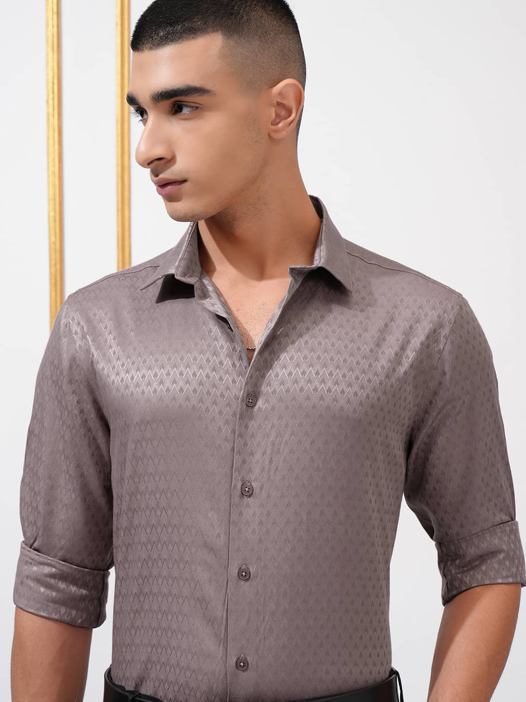     			Highlander Cotton Blend Slim Fit Solids Full Sleeves Men's Casual Shirt - Pink ( Pack of 1 )