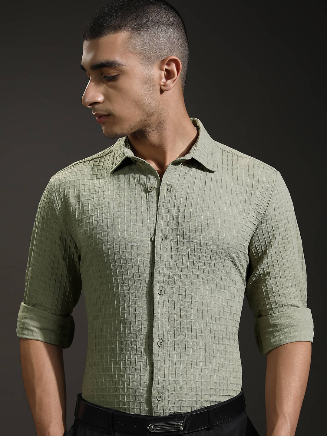 Highlander Poly Cotton Regular Fit Solids Full Sleeves Men's Casual Shirt - Green ( Pack of 1 ) Highlander Poly Cotton Regular Fit Solids Full Sleeves Men's Casual Shirt - Green ( Pack of 1 )
