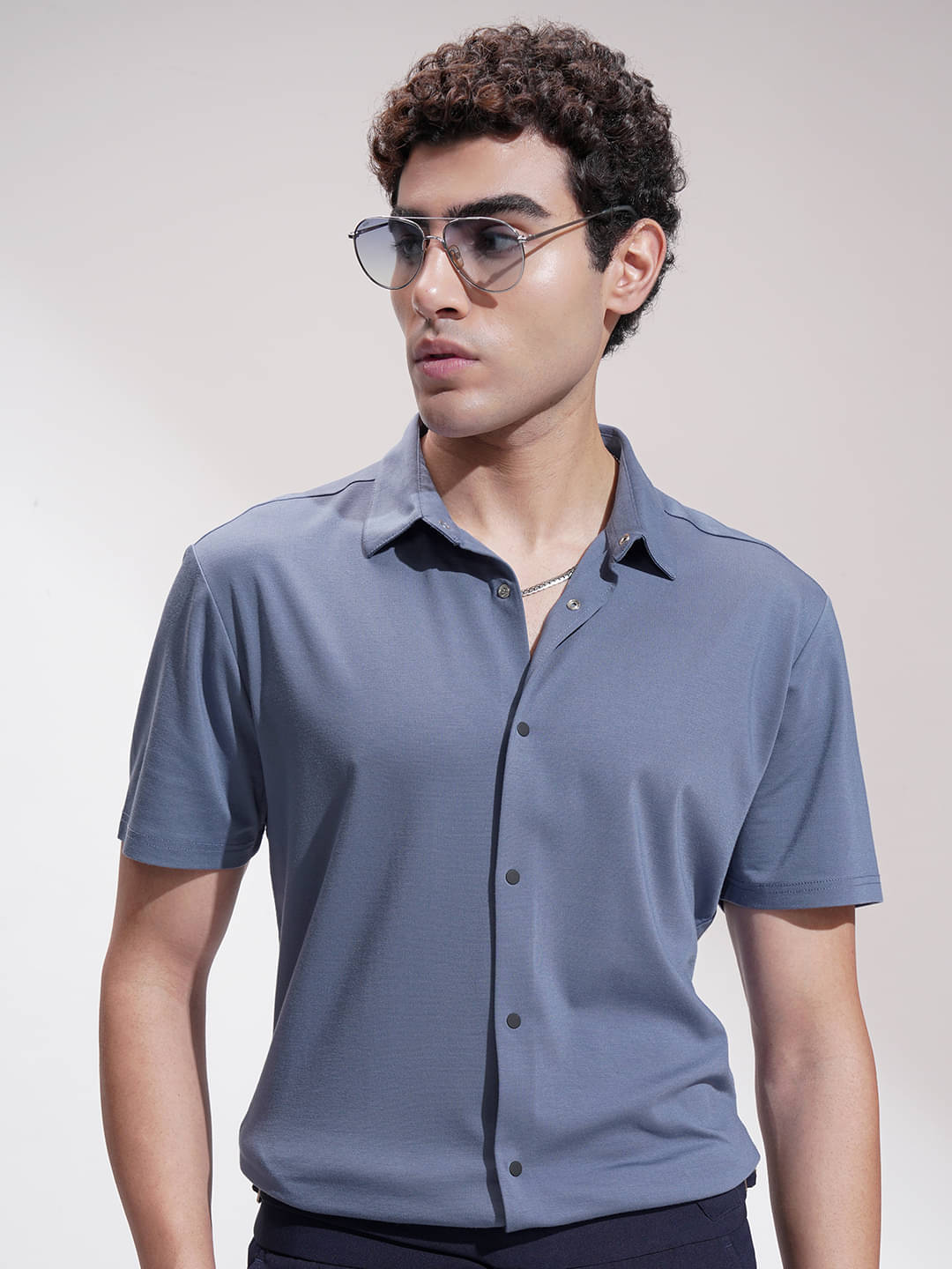     			Highlander Poly Cotton Slim Fit Self Design Half Sleeves Men's Casual Shirt - Blue ( Pack of 1 )