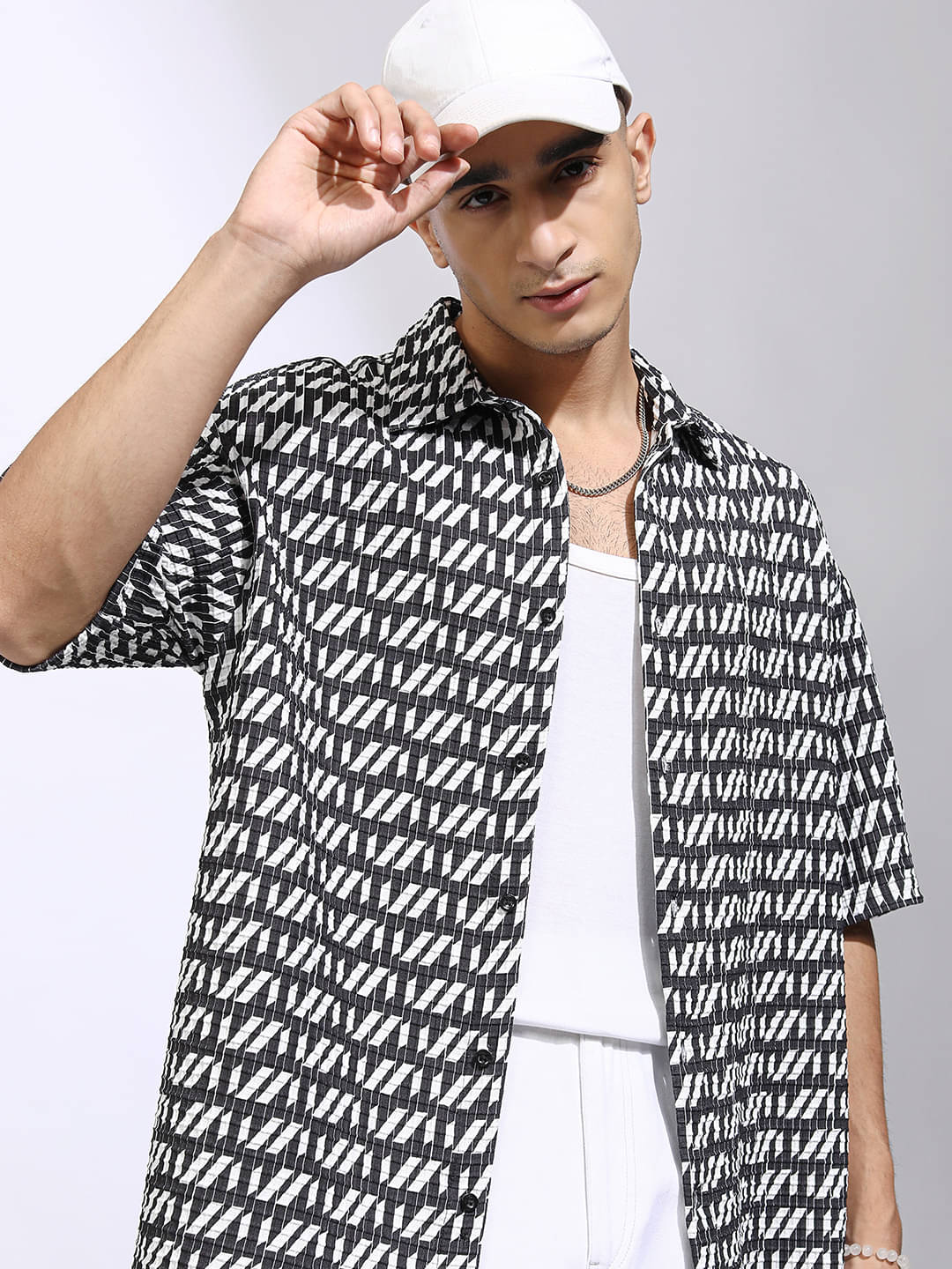     			Highlander Polyester Oversized Fit Printed Half Sleeves Men's Casual Shirt - Multicolor ( Pack of 1 )