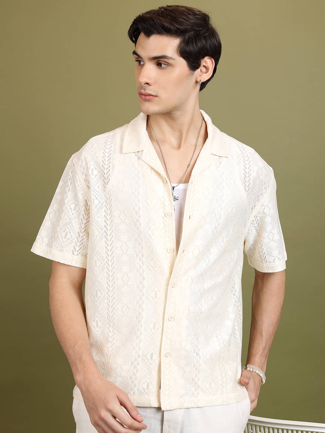     			Highlander Polyester Regular Fit Solids Half Sleeves Men's Casual Shirt - Cream ( Pack of 1 )