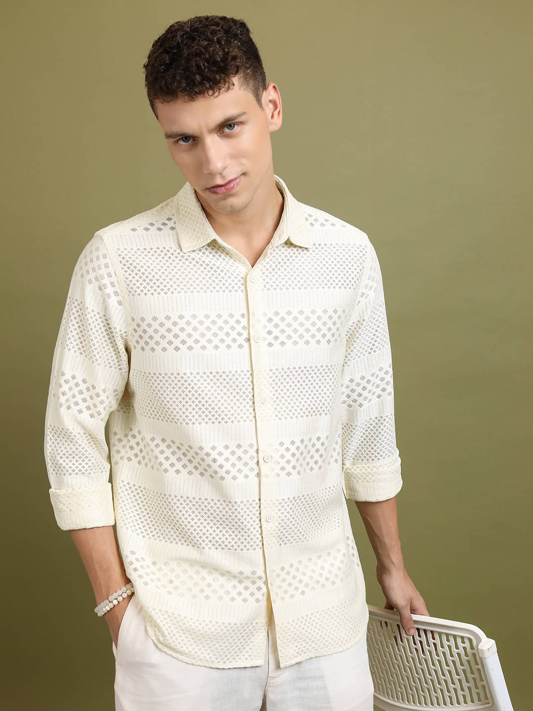     			Highlander Polyester Regular Fit Solids Full Sleeves Men's Casual Shirt - Cream ( Pack of 1 )