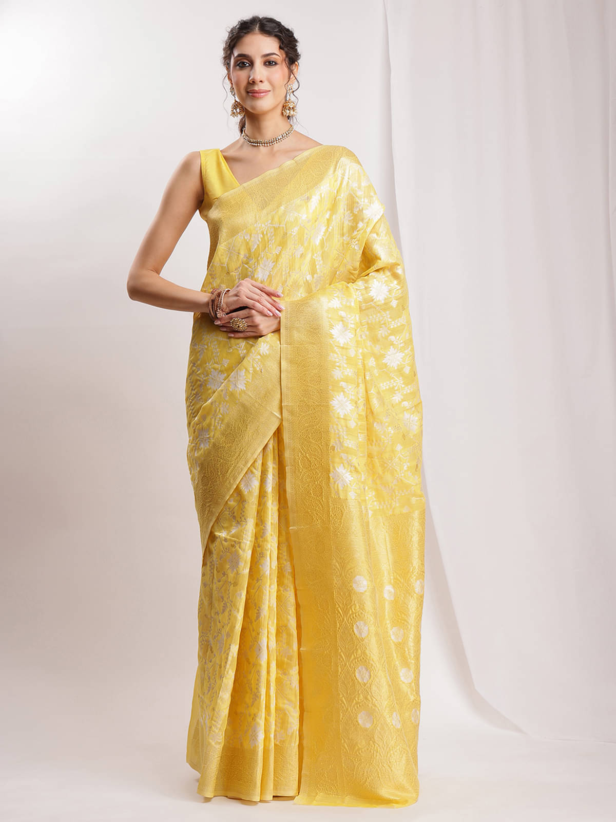 Janasya Linen Woven Banarasi saree With Unstitched Blouse Piece ( Yellow ) Janasya Linen Woven Banarasi saree With Unstitched Blouse Piece ( Yellow )
