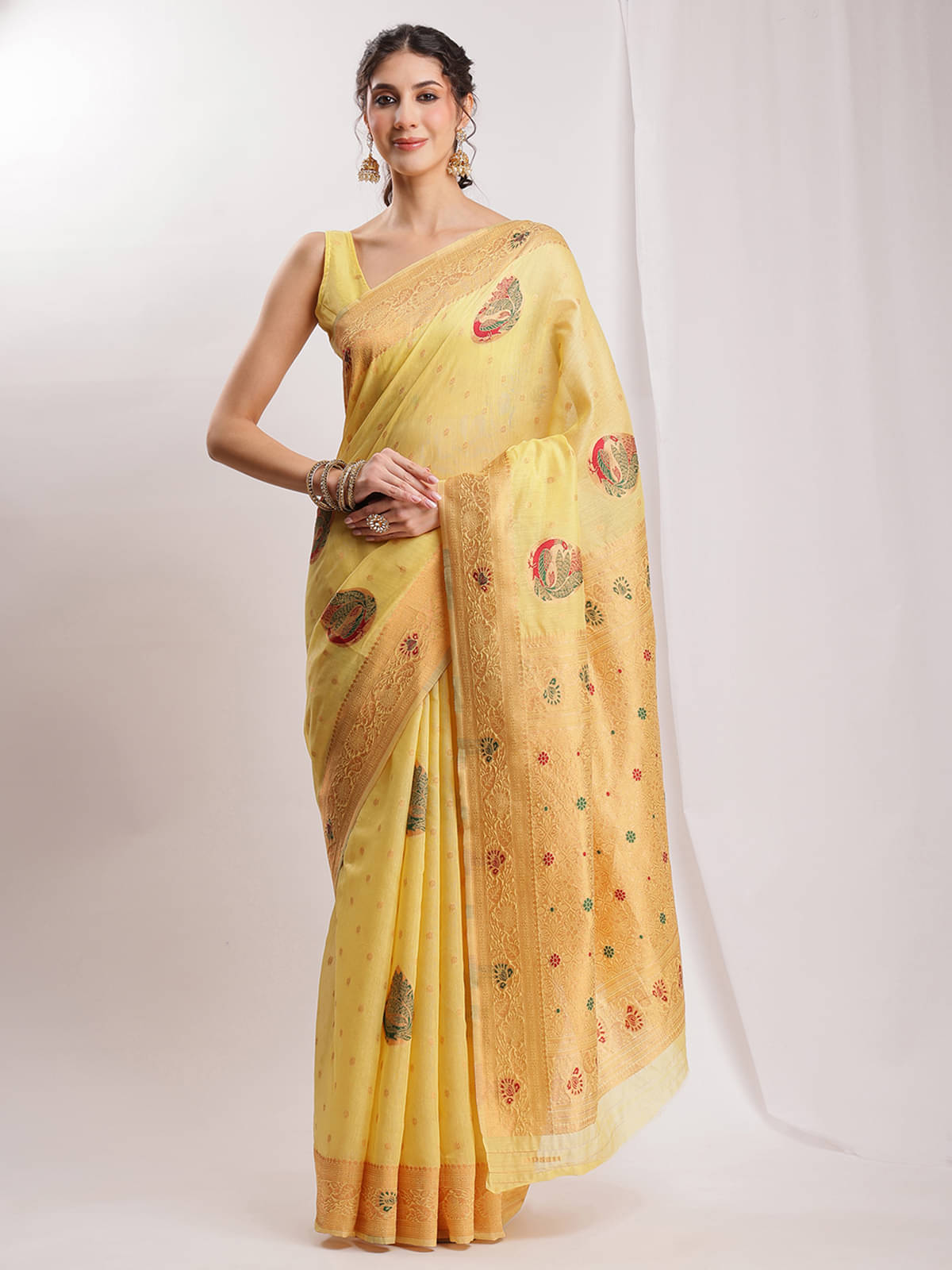     			Janasya Linen Woven Saree With Unstitched Blouse Piece ( Yellow )