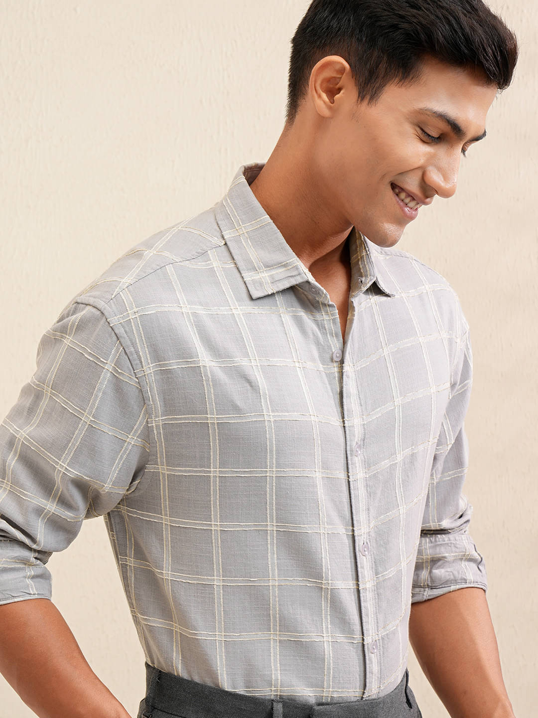     			Locomotive 100% Cotton Relaxed Fit Checks Full Sleeves Men's Casual Shirt - Grey ( Pack of 1 )