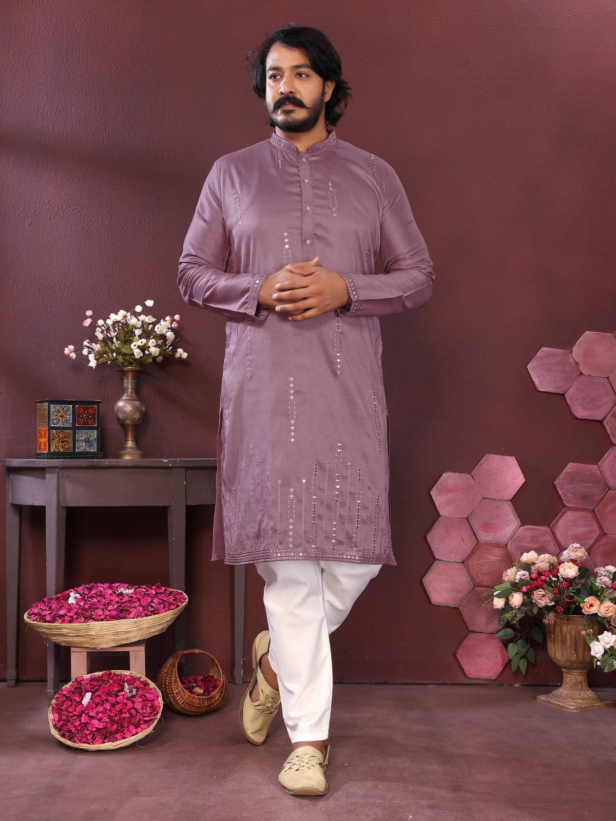 Shree Ganesh Creation Pink Silk Men's Regular Kurta ( Pack of 1 ) Shree Ganesh Creation Pink Silk Men's Regular Kurta ( Pack of 1 )