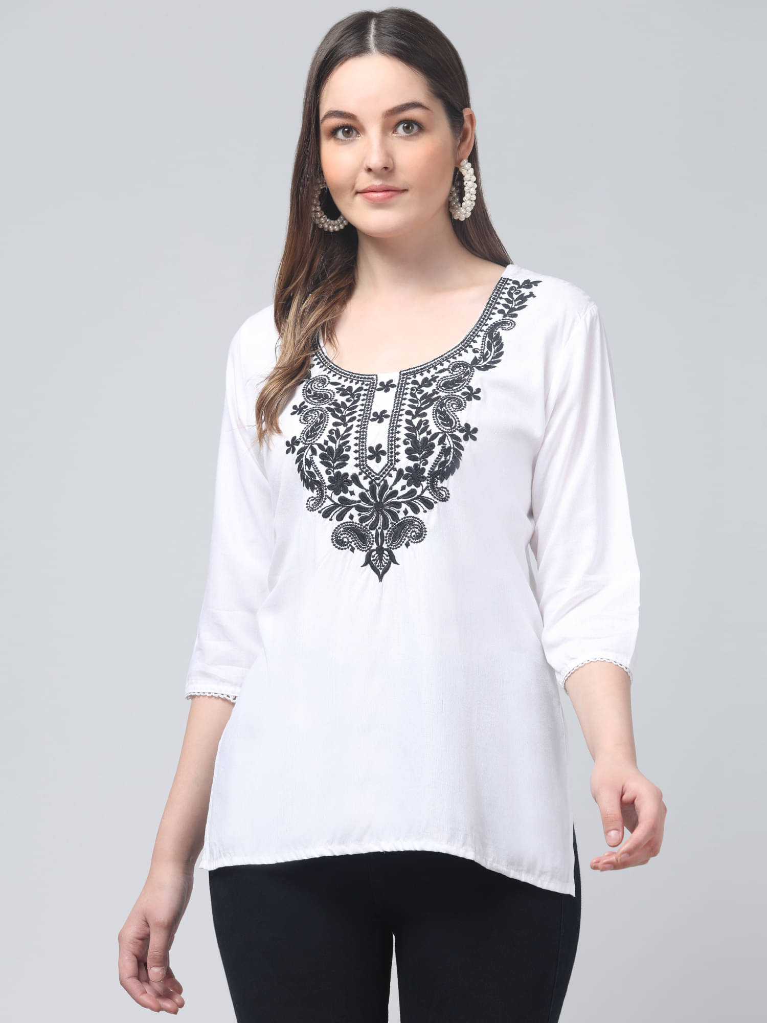     			Aura Glam Women Rayon Embroidered A-line Kurti ( White )