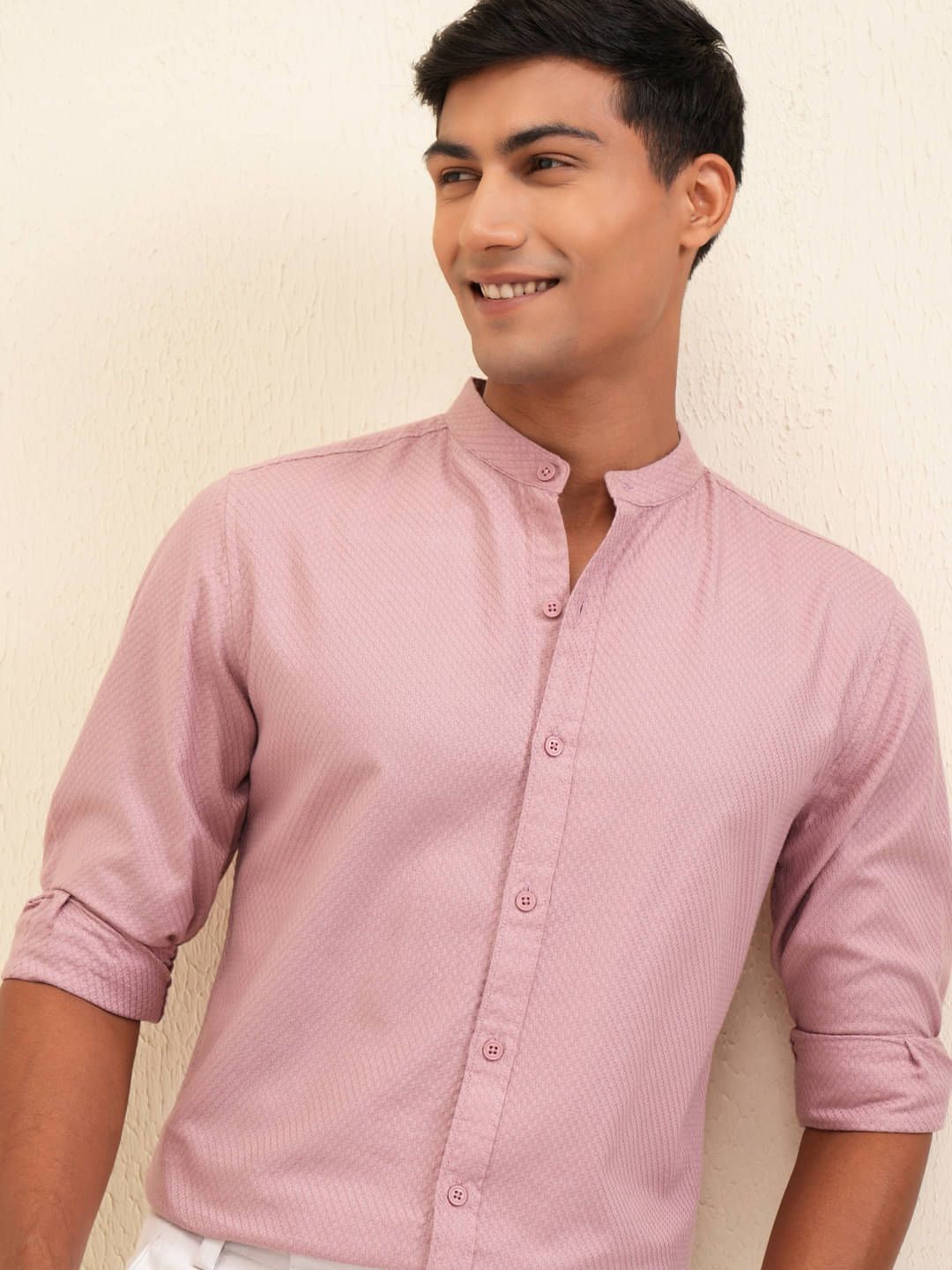     			Locomotive 100% Cotton Regular Fit Self Design Full Sleeves Men's Casual Shirt - Pink ( Pack of 1 )