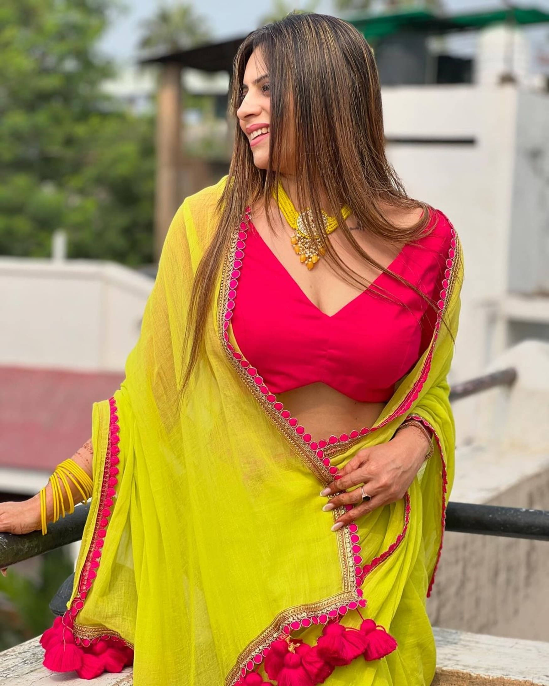 Sadika Georgette Embellished Saree With Unstitched Blouse Piece ( Yellow ) Sadika Georgette Embellished Saree With Unstitched Blouse Piece ( Yellow )
