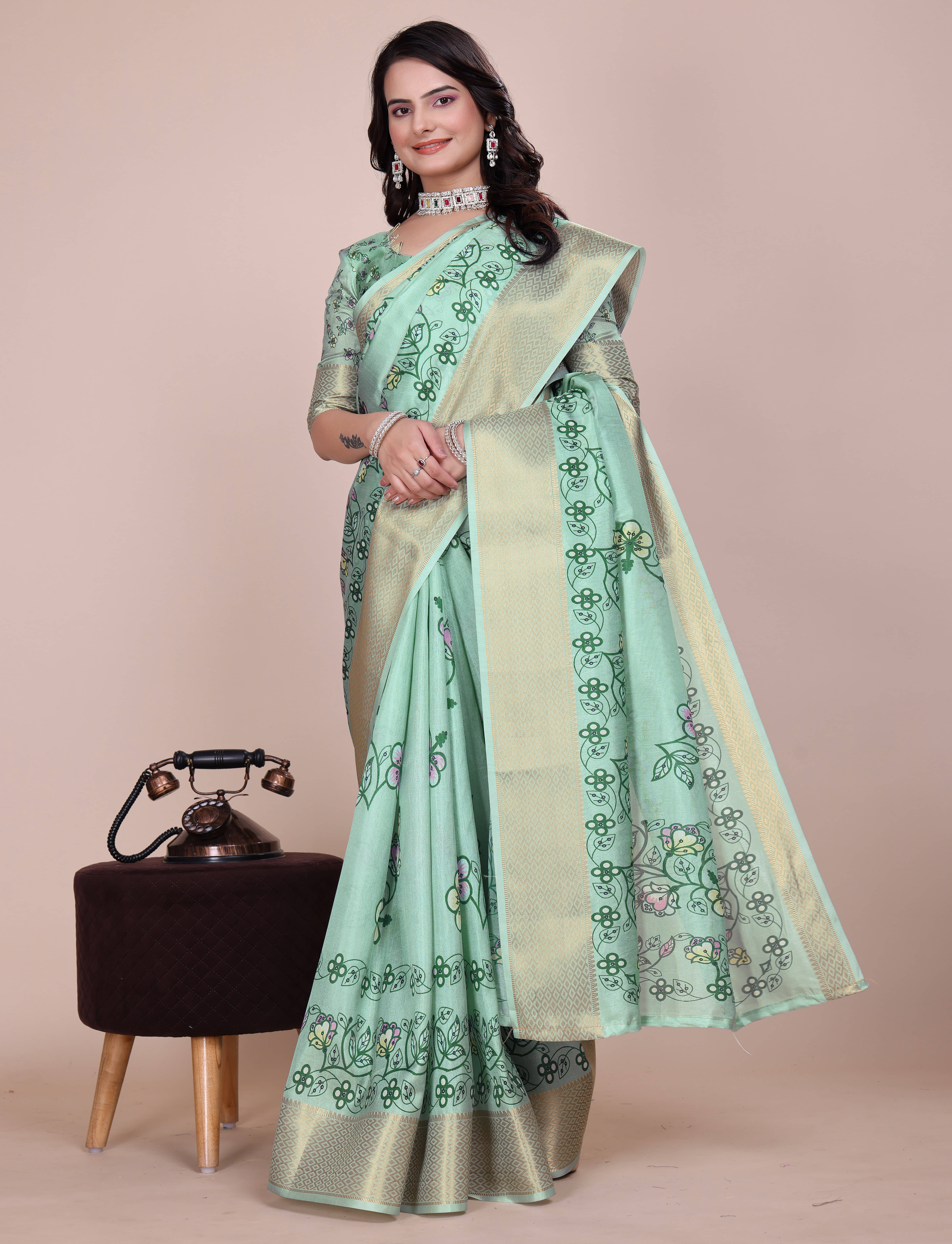     			Sadika Silk Blend Embellished Saree With Unstitched Blouse Piece ( Light Green )