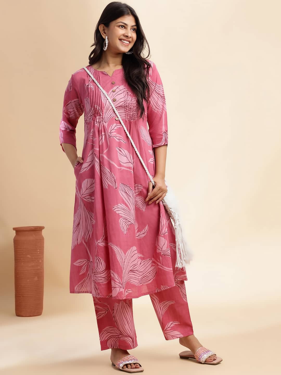 Vbuyz Women Cotton Printed A-line Kurti With Palazzo ( Pink )