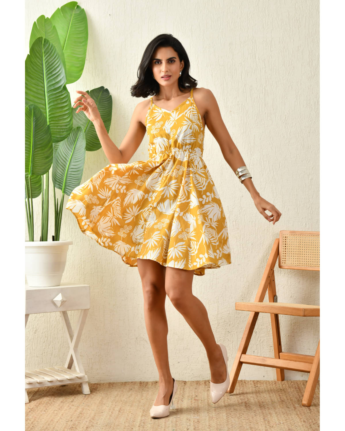     			Glito Women Cotton Printed Fit & Flare Dress ( Yellow )