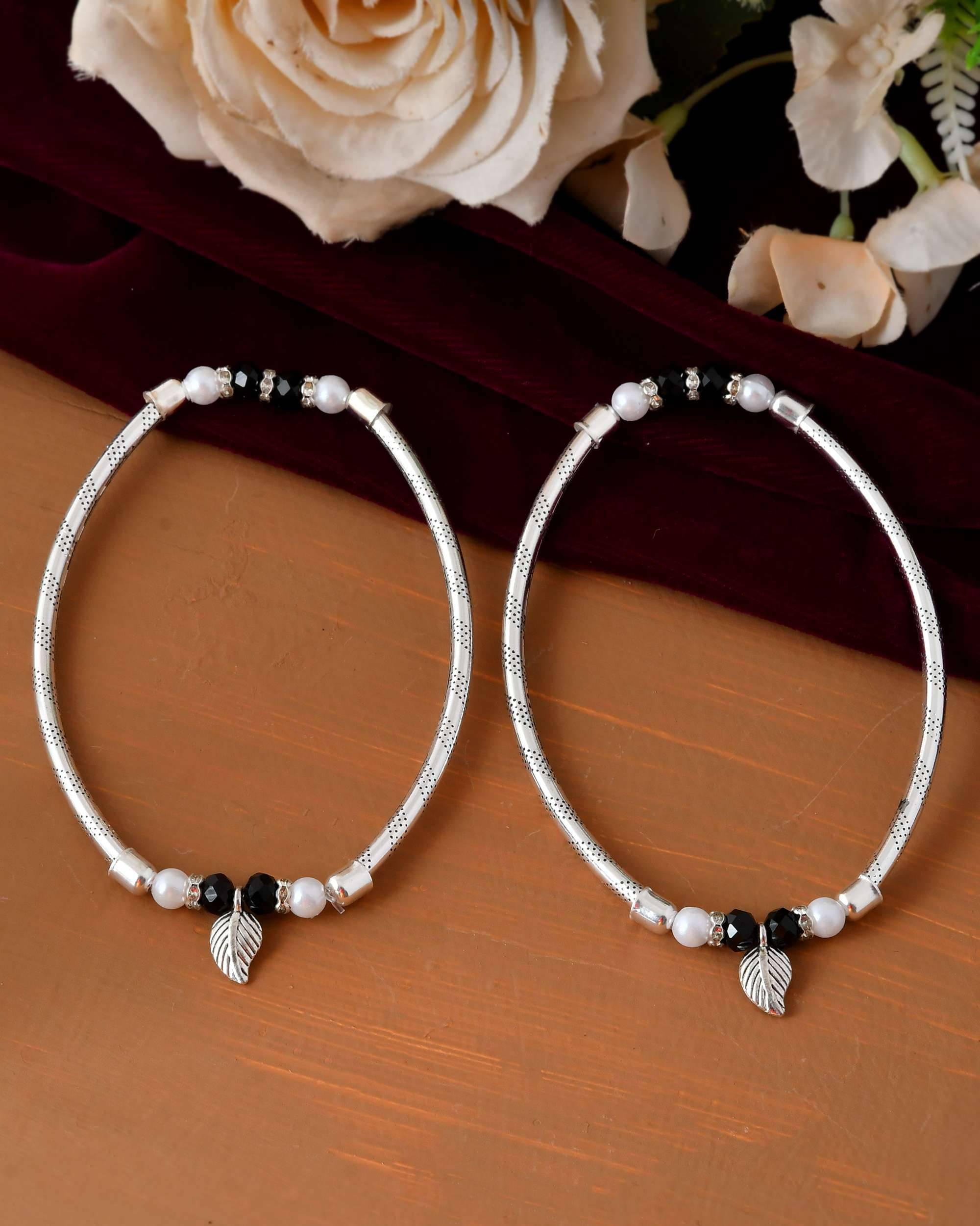 Jewels Nest Silver Anklets ( Pack of 1 ) Jewels Nest Silver Anklets ( Pack of 1 )