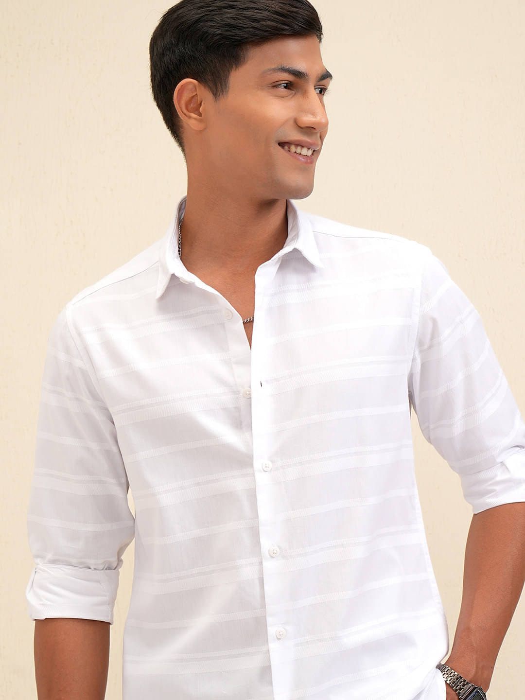     			Locomotive 100% Cotton Slim Fit Striped Full Sleeves Men's Casual Shirt - White ( Pack of 1 )