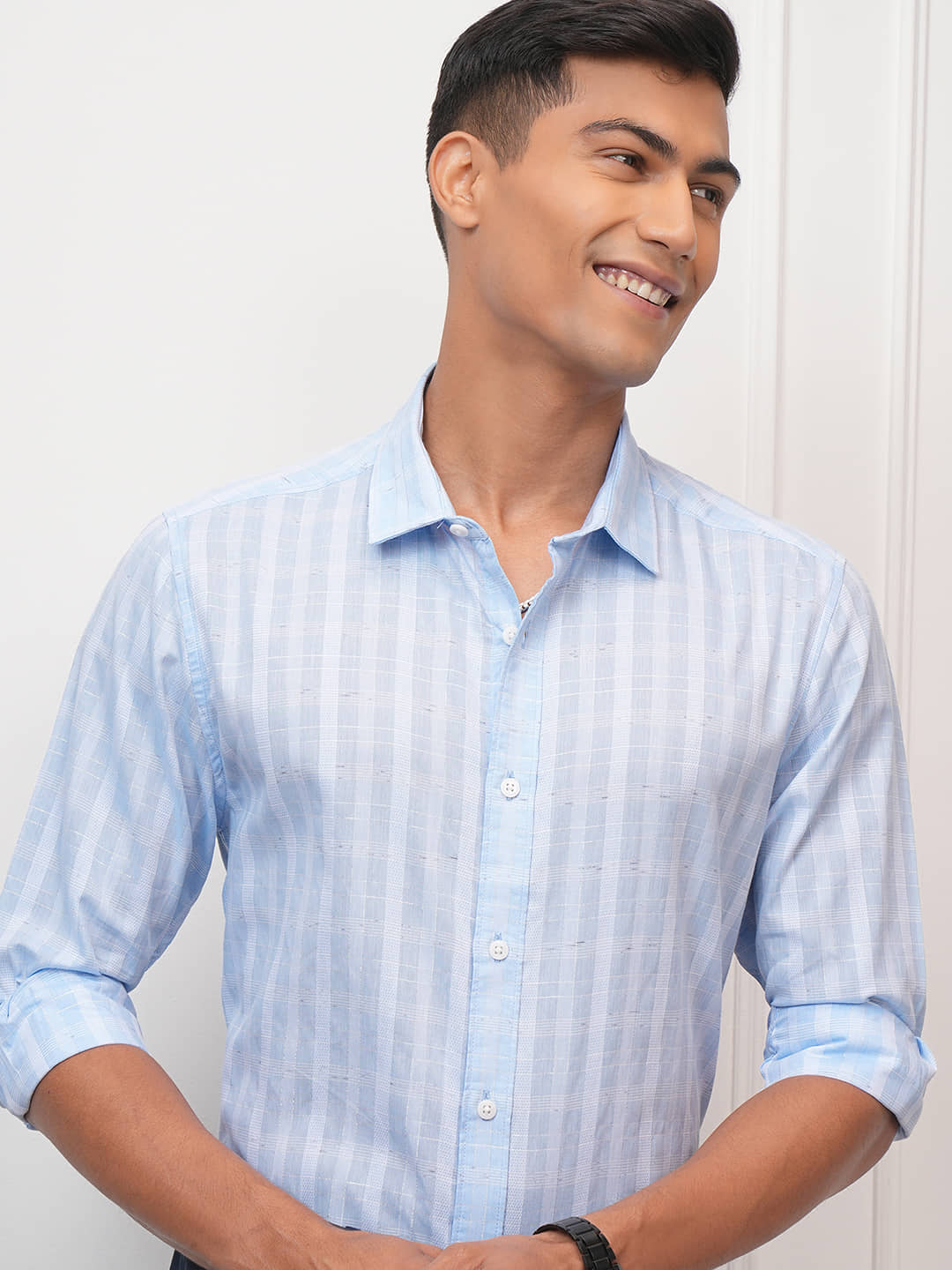 Locomotive 100% Cotton Slim Fit Striped Full Sleeves Men's Casual Shirt - Blue ( Pack of 1 )