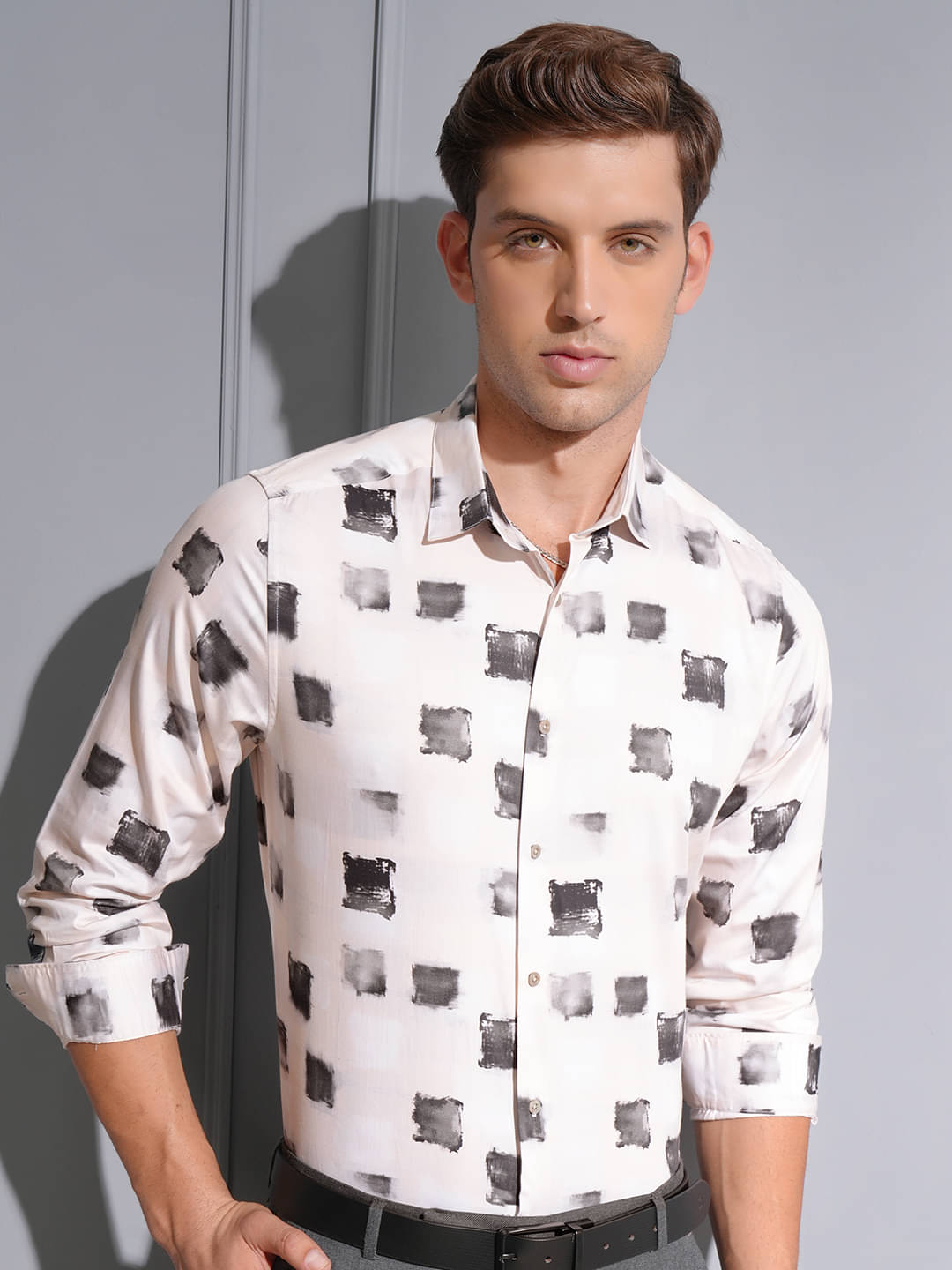 Locomotive 100% Cotton Slim Fit Printed Full Sleeves Men's Casual Shirt - Multicolor ( Pack of 1 )     			Locomotive 100% Cotton Slim Fit Printed Full Sleeves Men's Casual Shirt - Multicolor ( Pack of 1 )