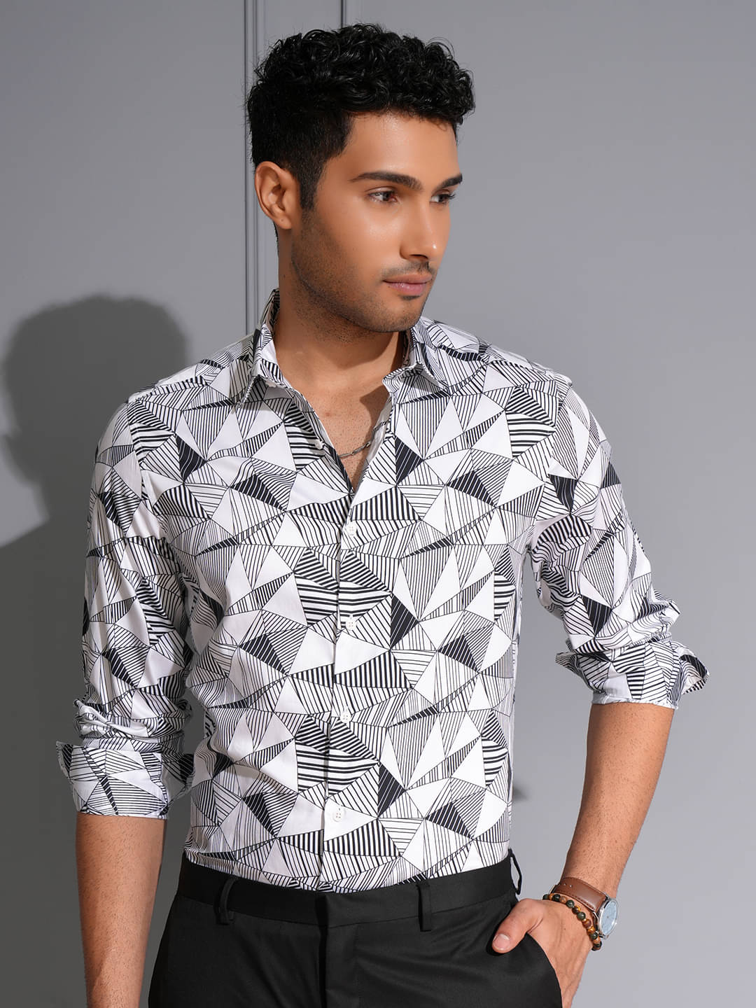     			Locomotive 100% Cotton Slim Fit Printed Full Sleeves Men's Casual Shirt - Multicolor ( Pack of 1 )